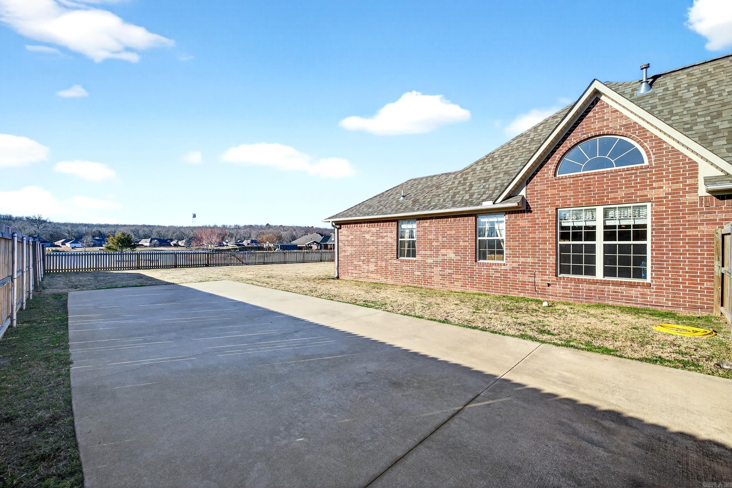 58 Lakeland Drive
