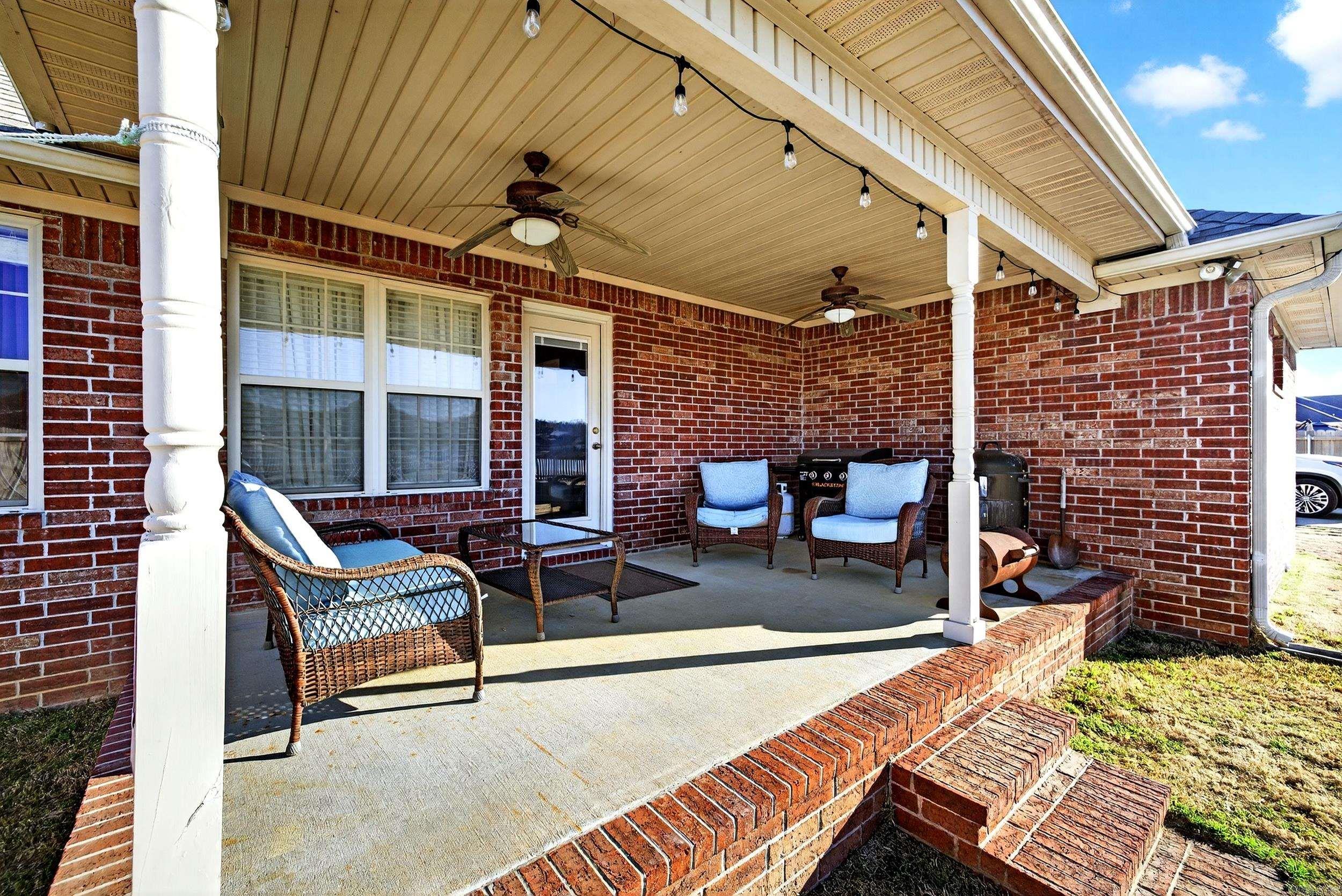 58 Lakeland Drive