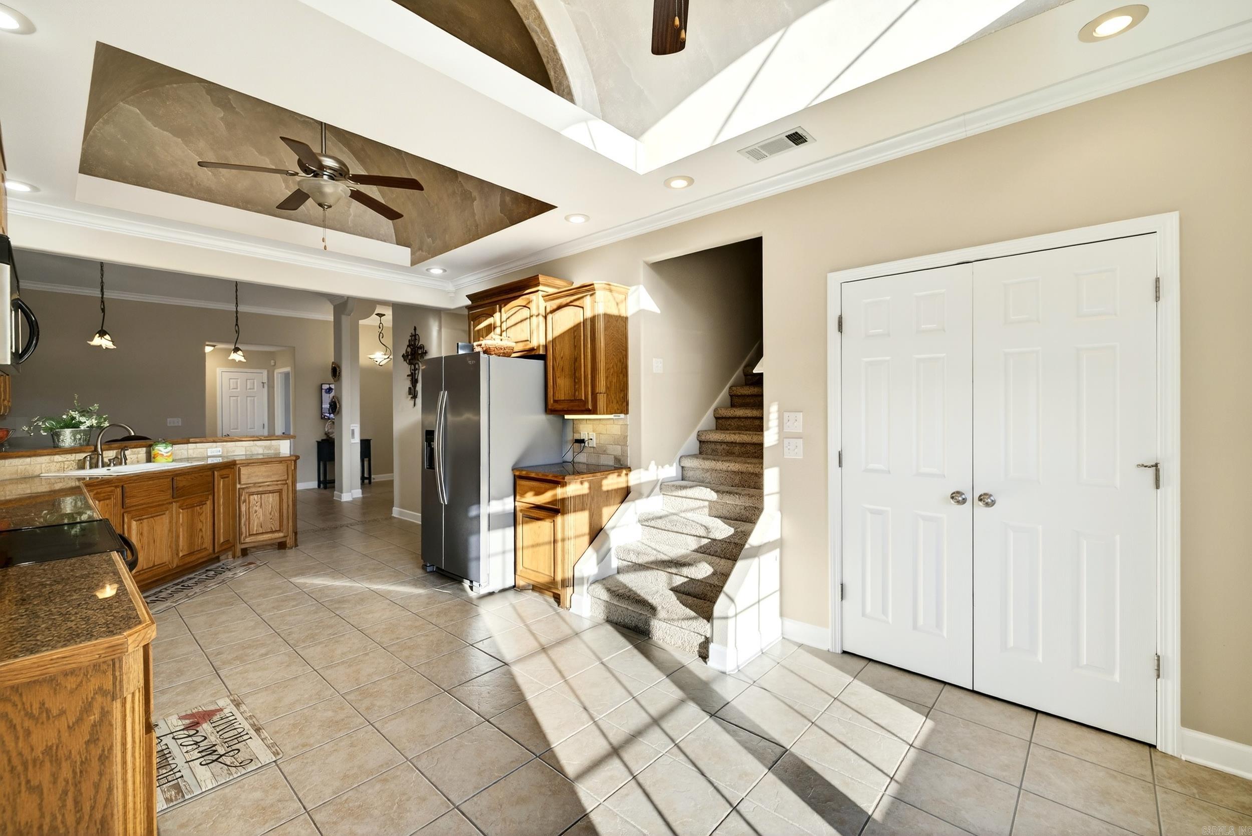 58 Lakeland Drive