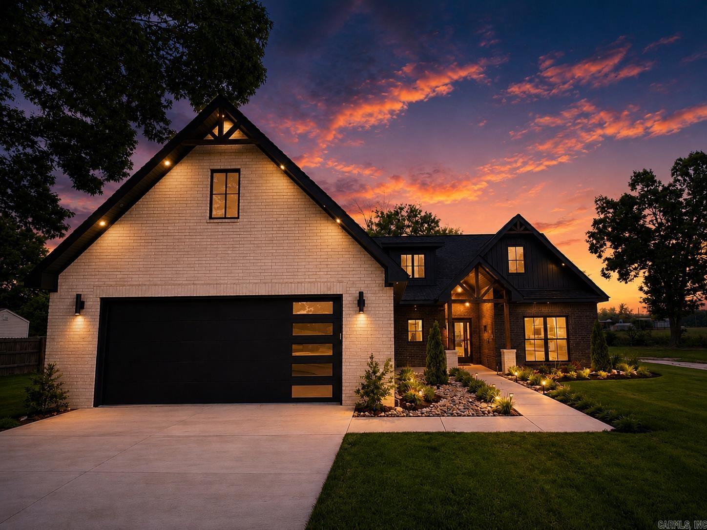 1947 Lakeview Drive
