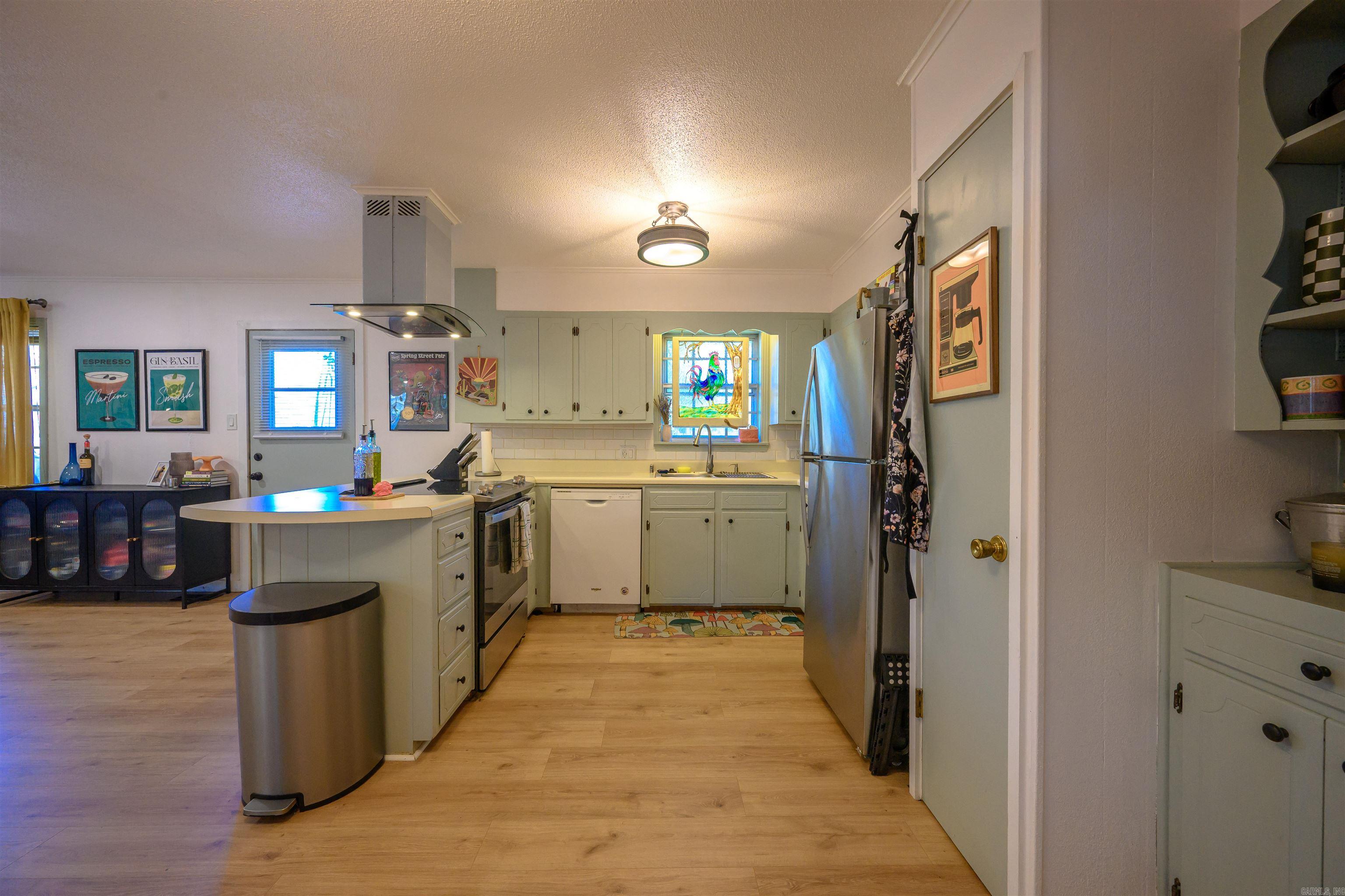 1404 Fox Drive