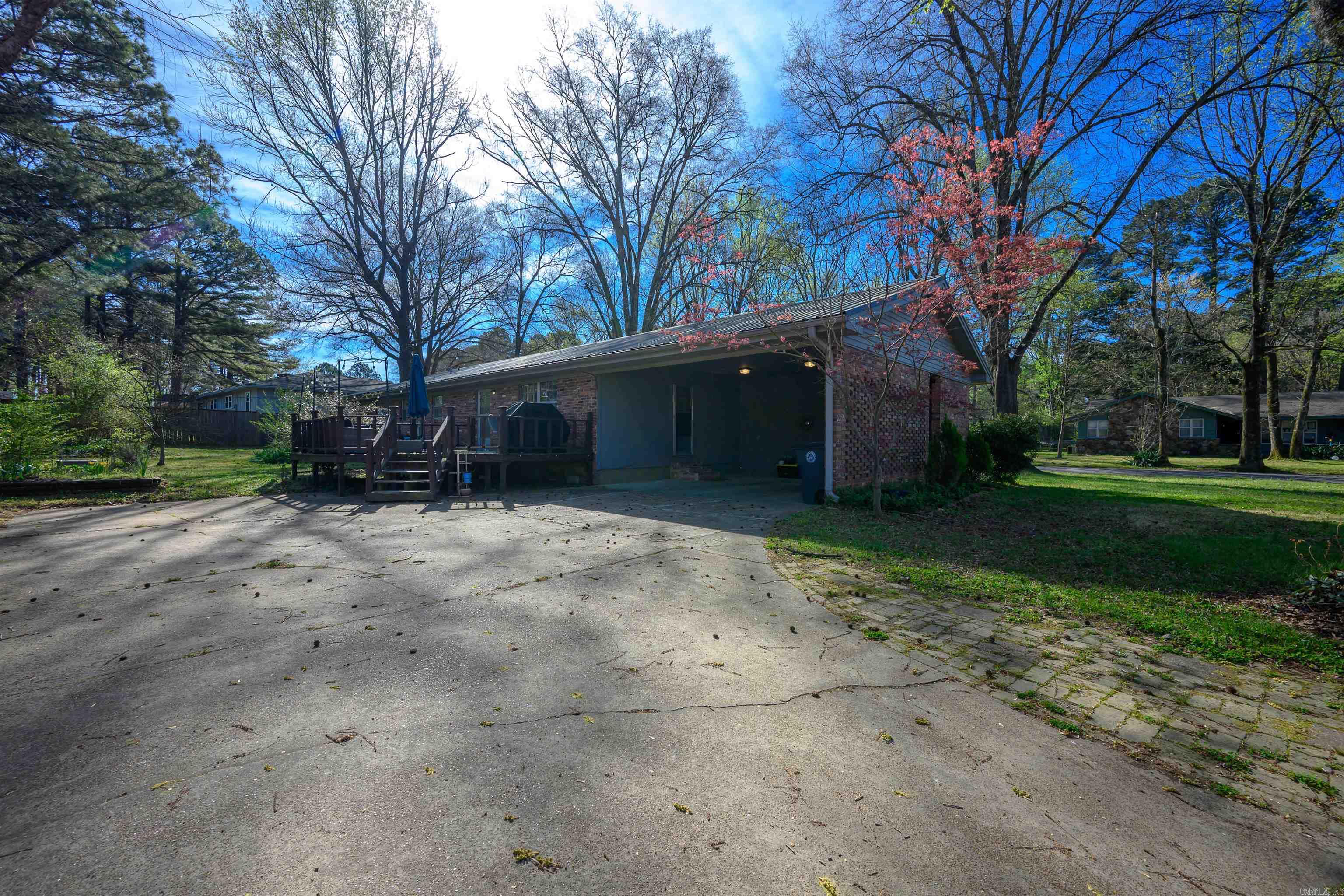 1404 Fox Drive
