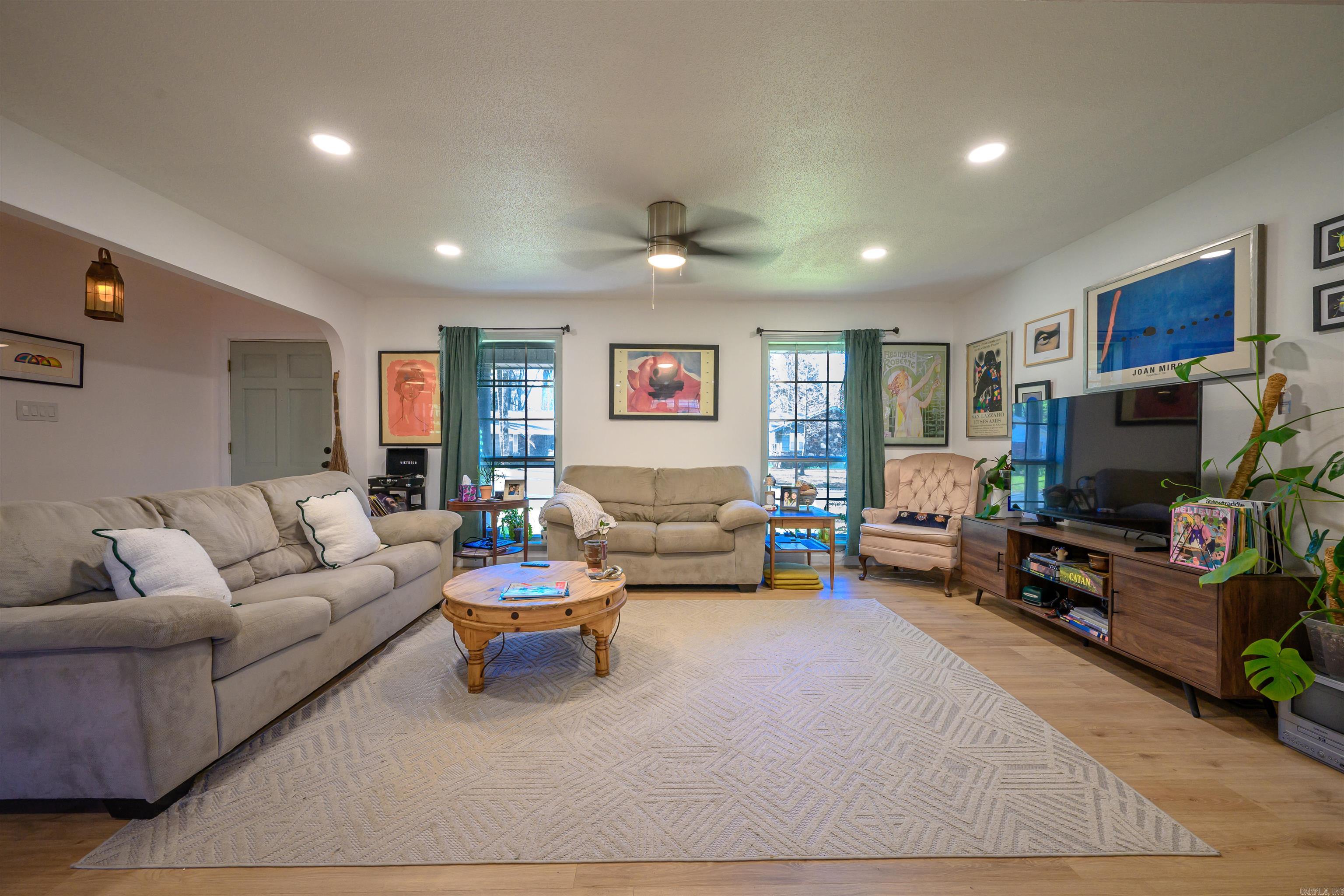 1404 Fox Drive
