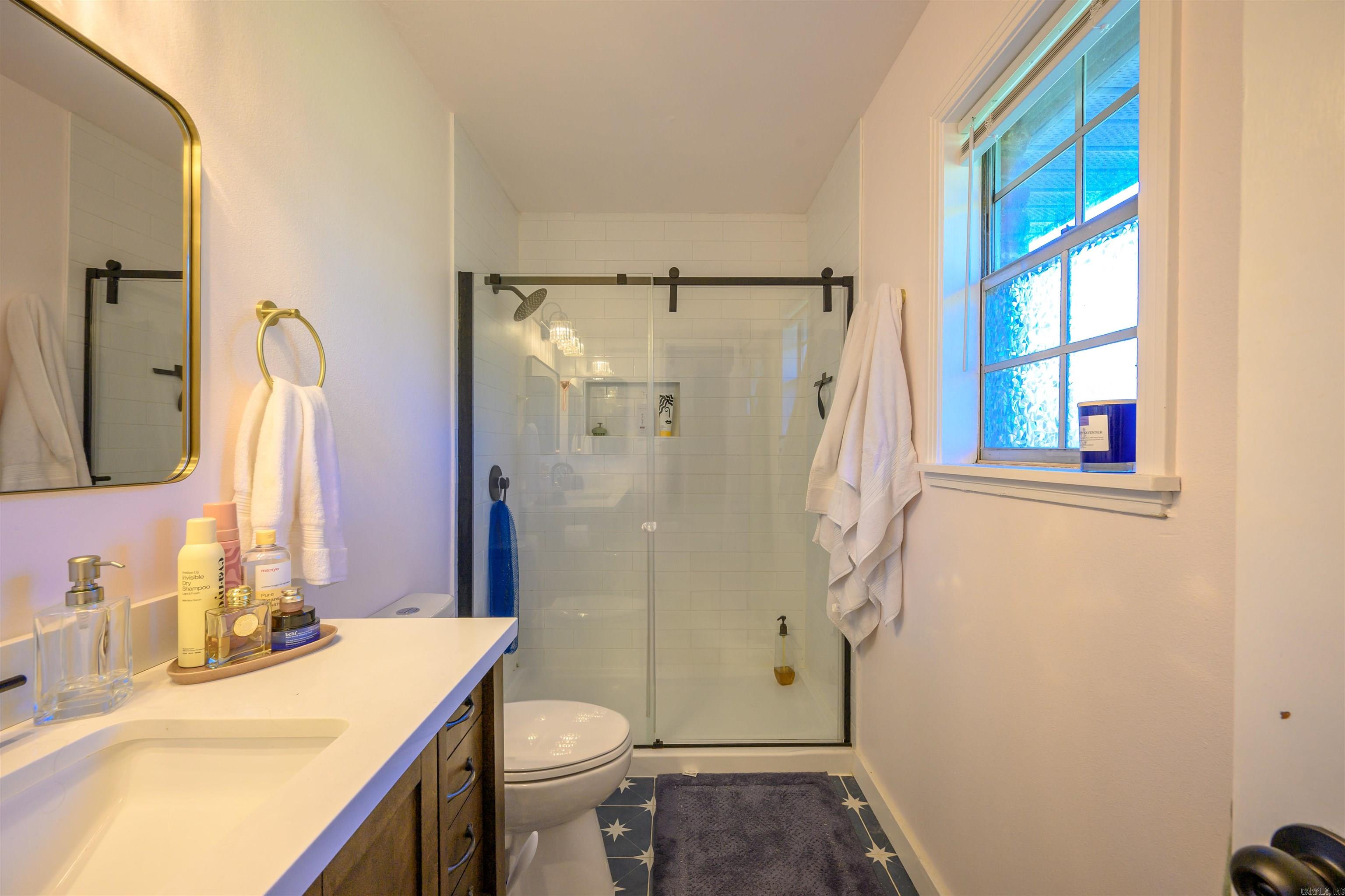 1404 Fox Drive