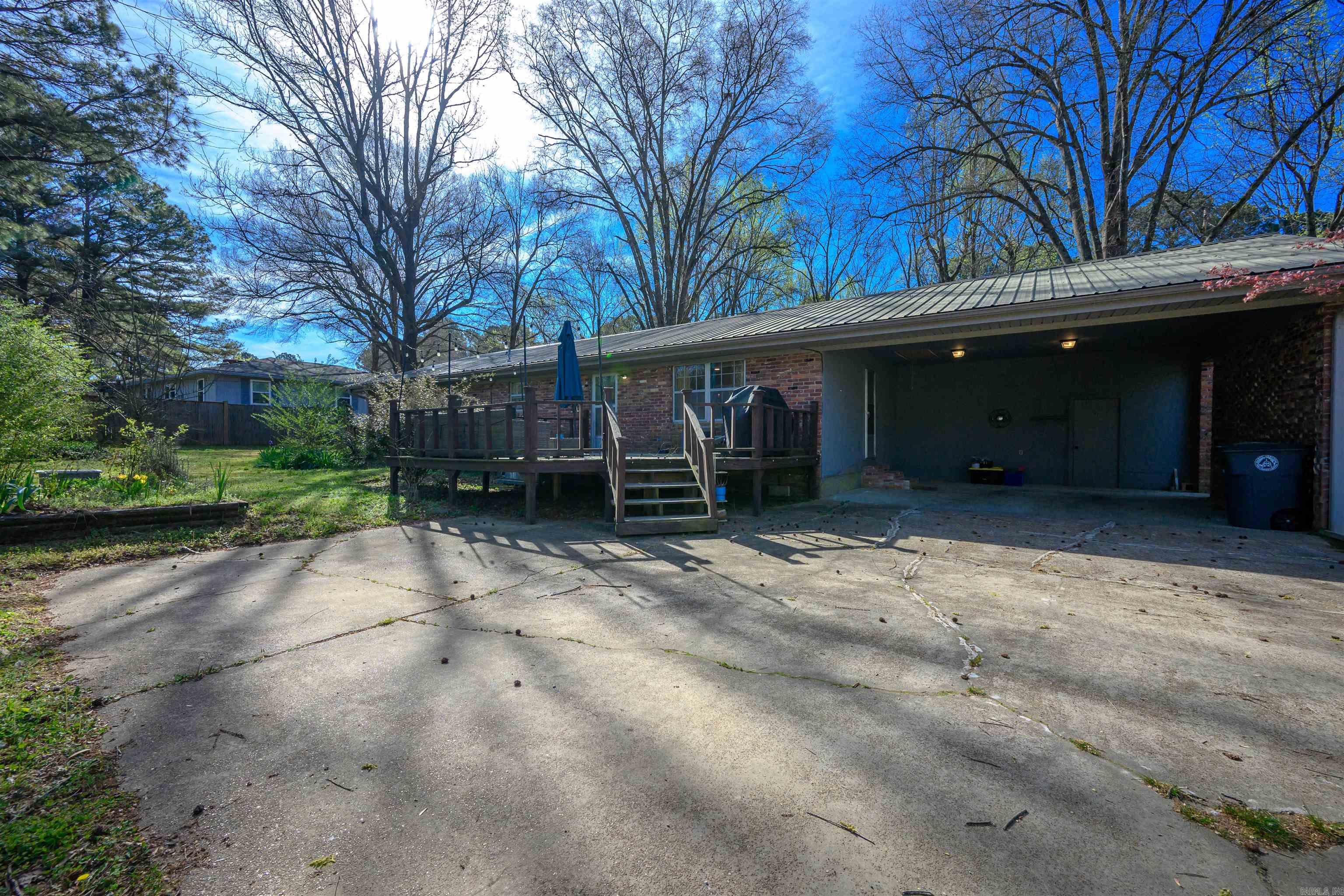 1404 Fox Drive