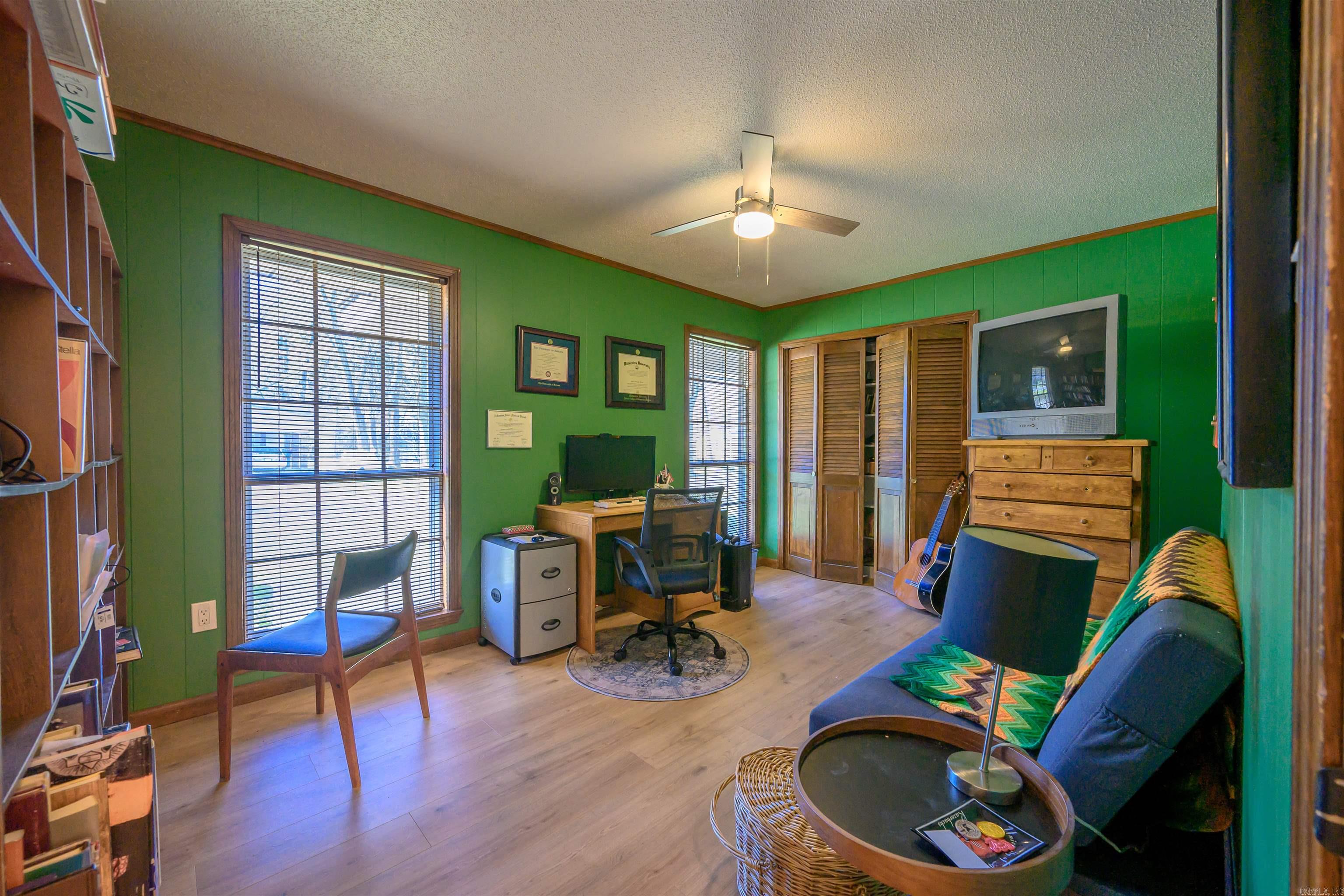 1404 Fox Drive