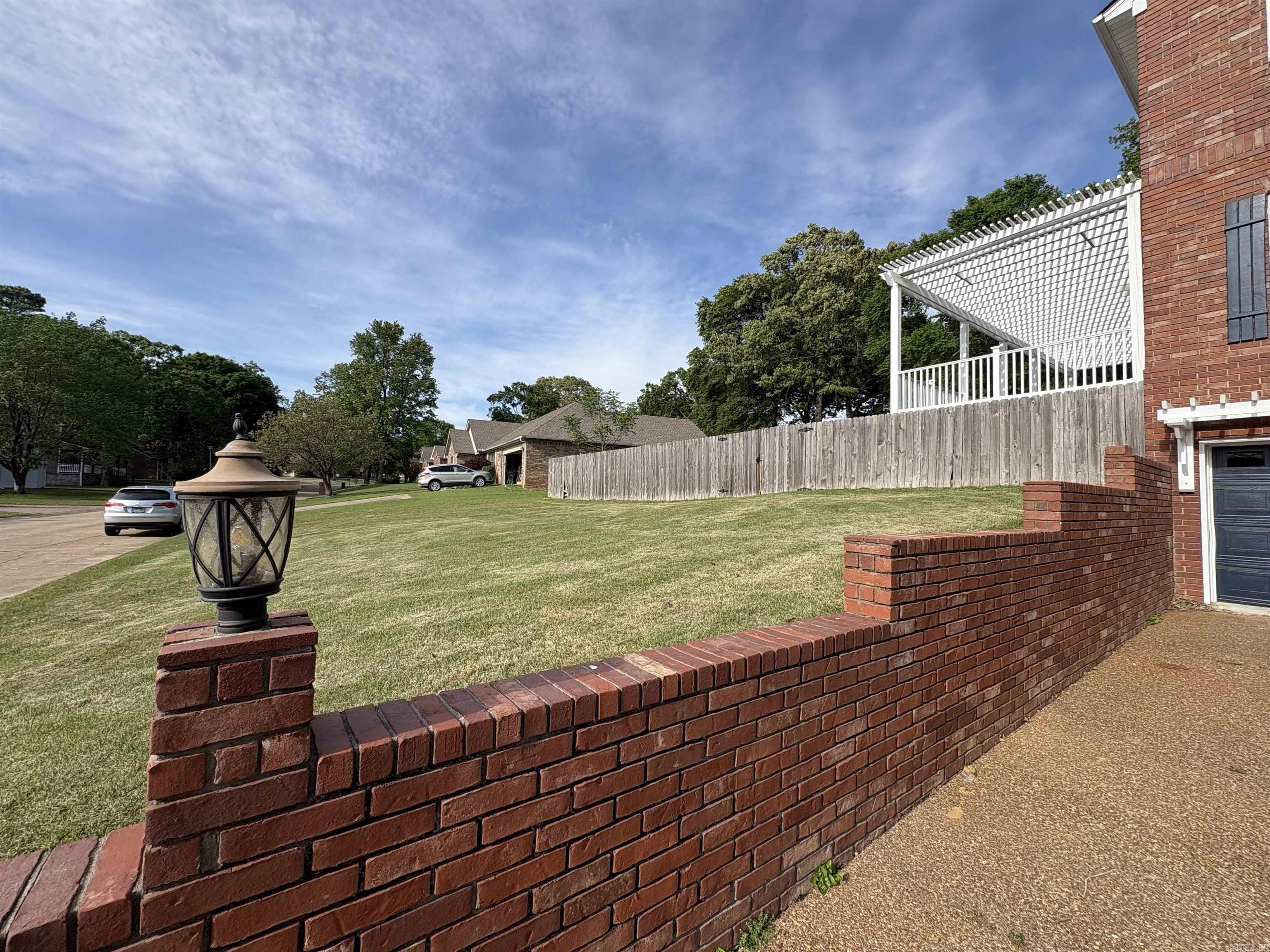 311 Live Oak