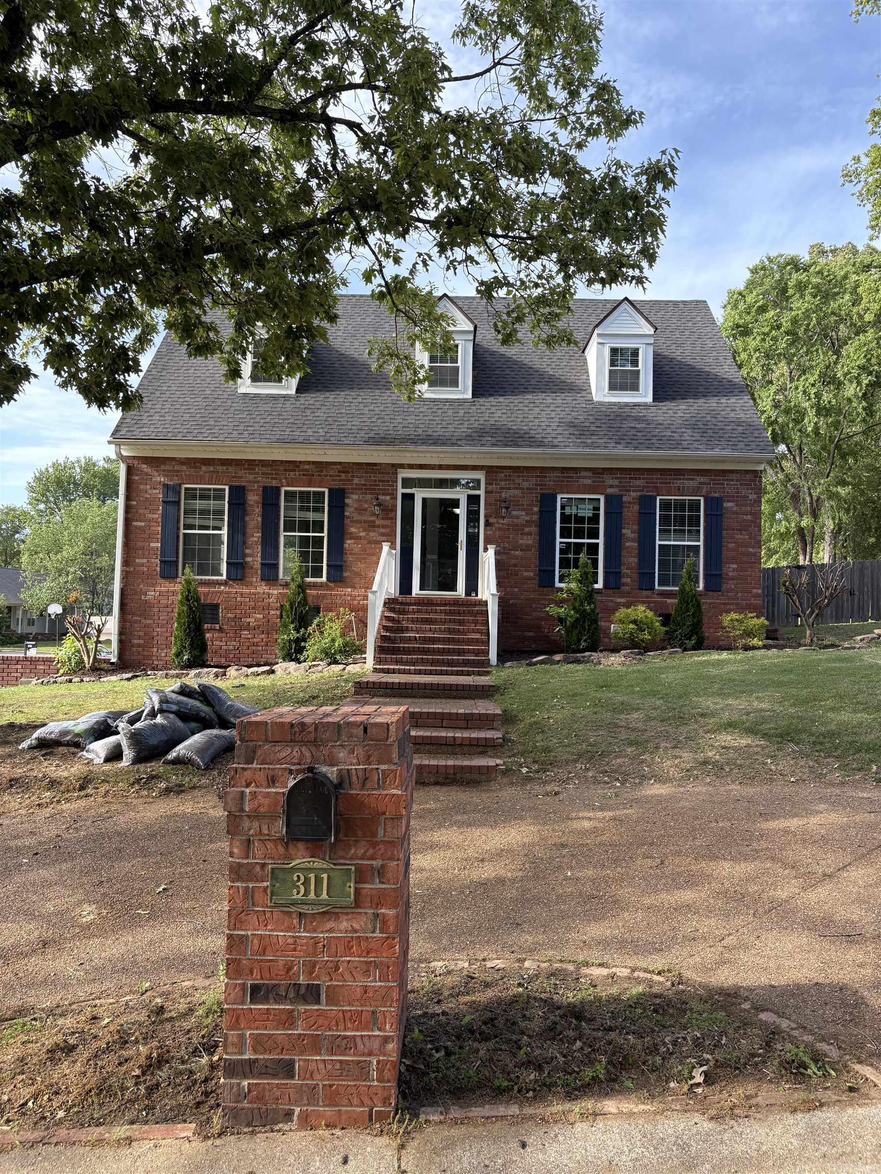 311 Live Oak