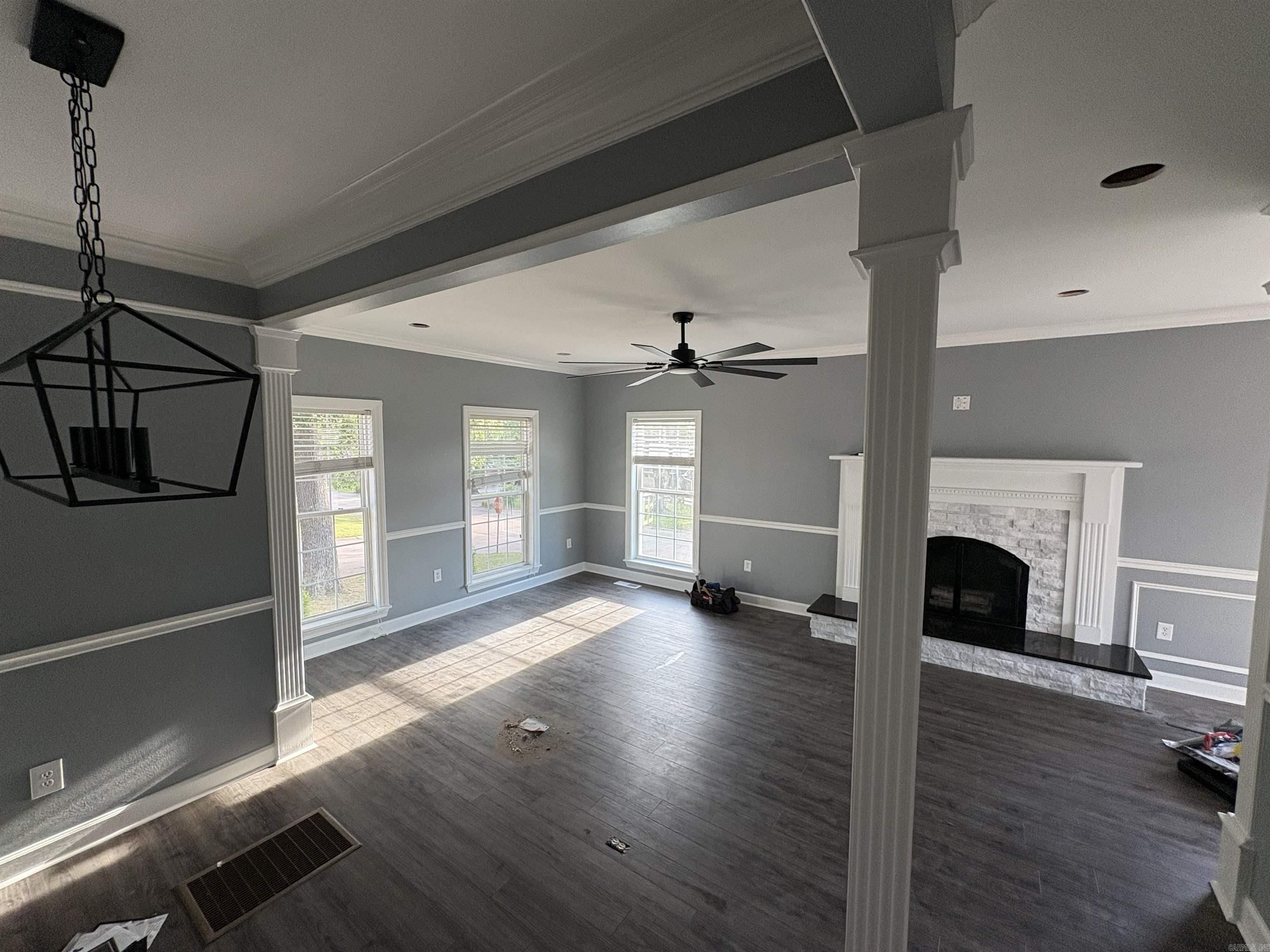 311 Live Oak