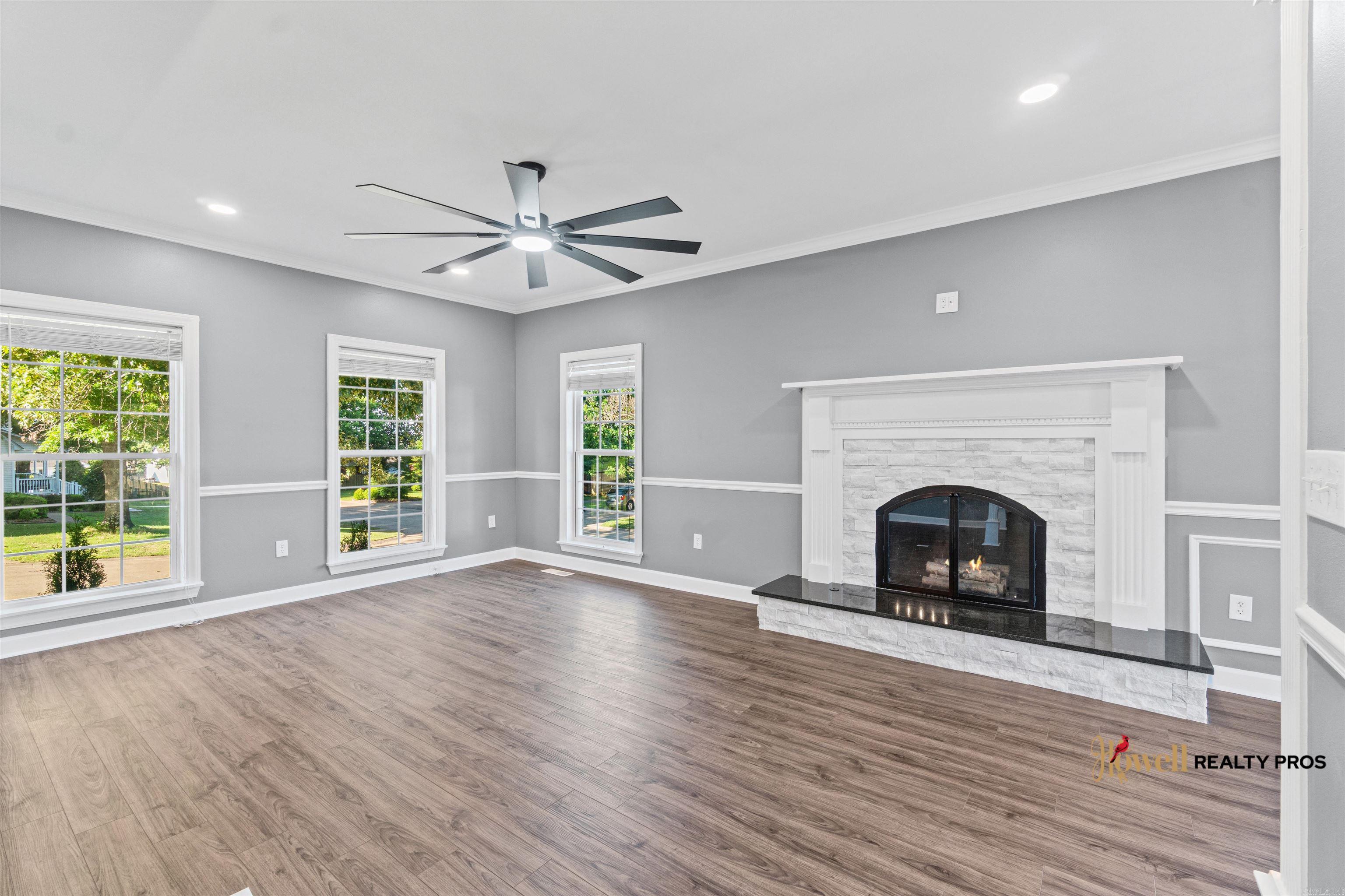 311 Live Oak