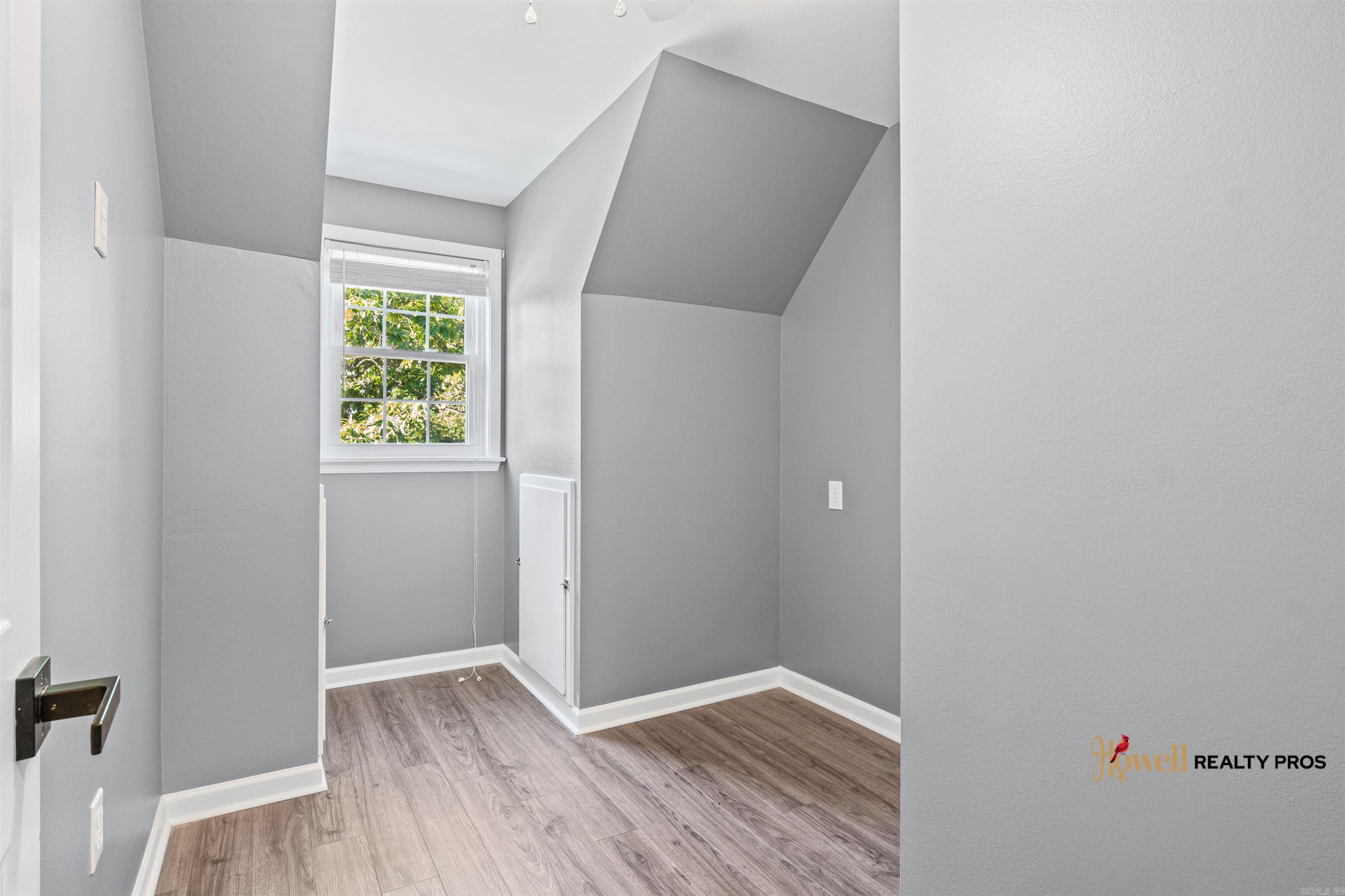 311 Live Oak