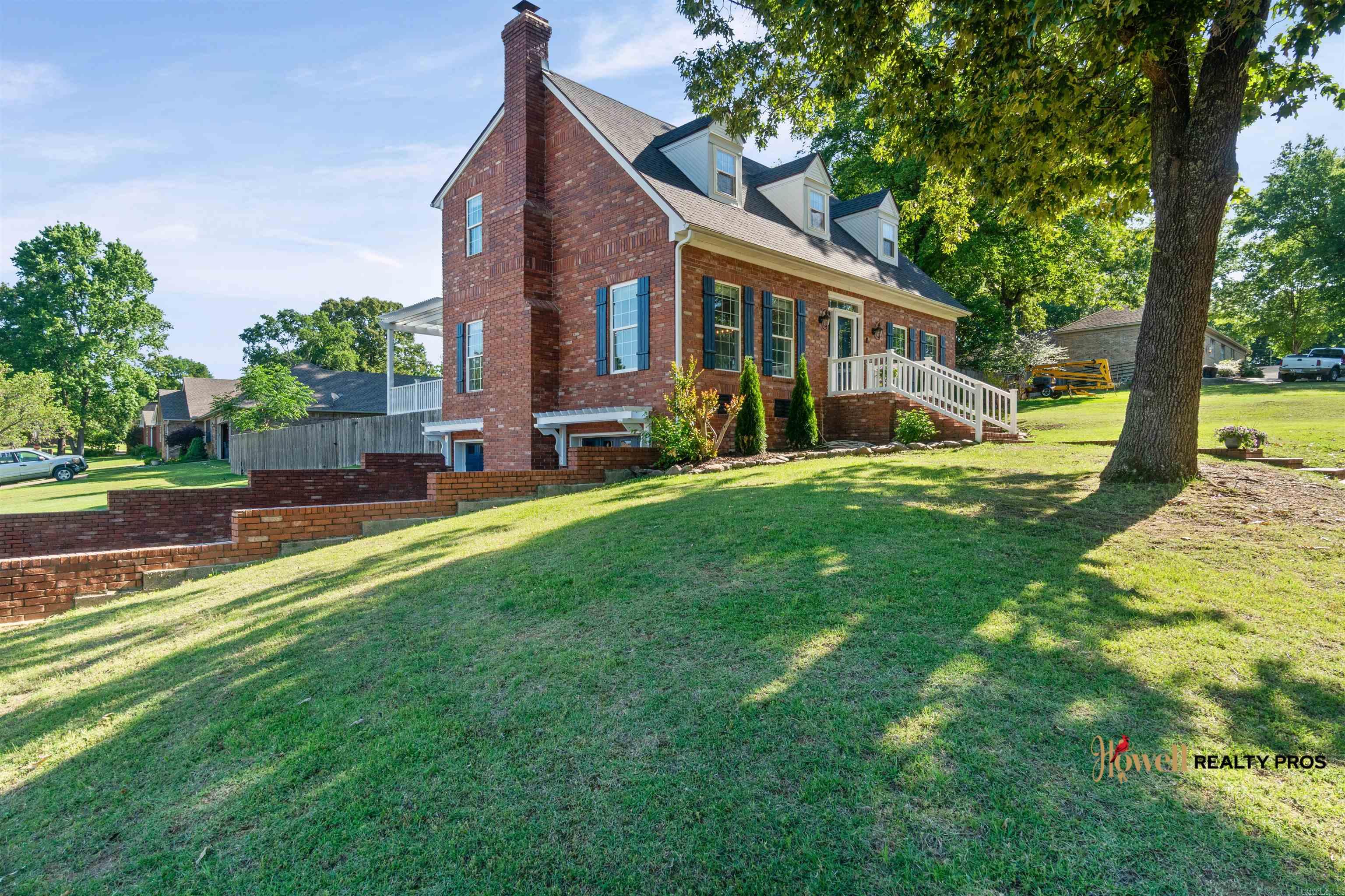 311 Live Oak