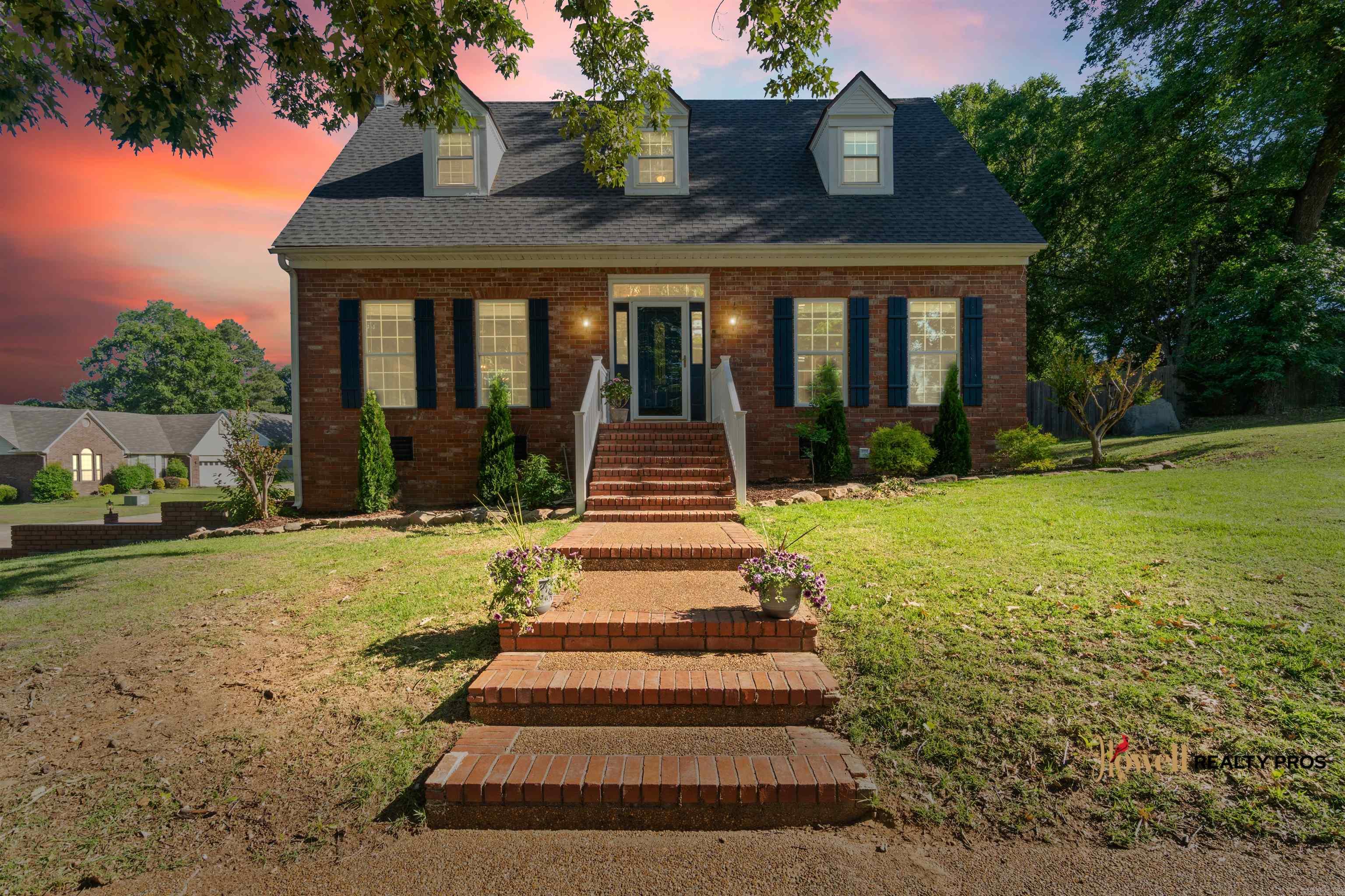 311 Live Oak