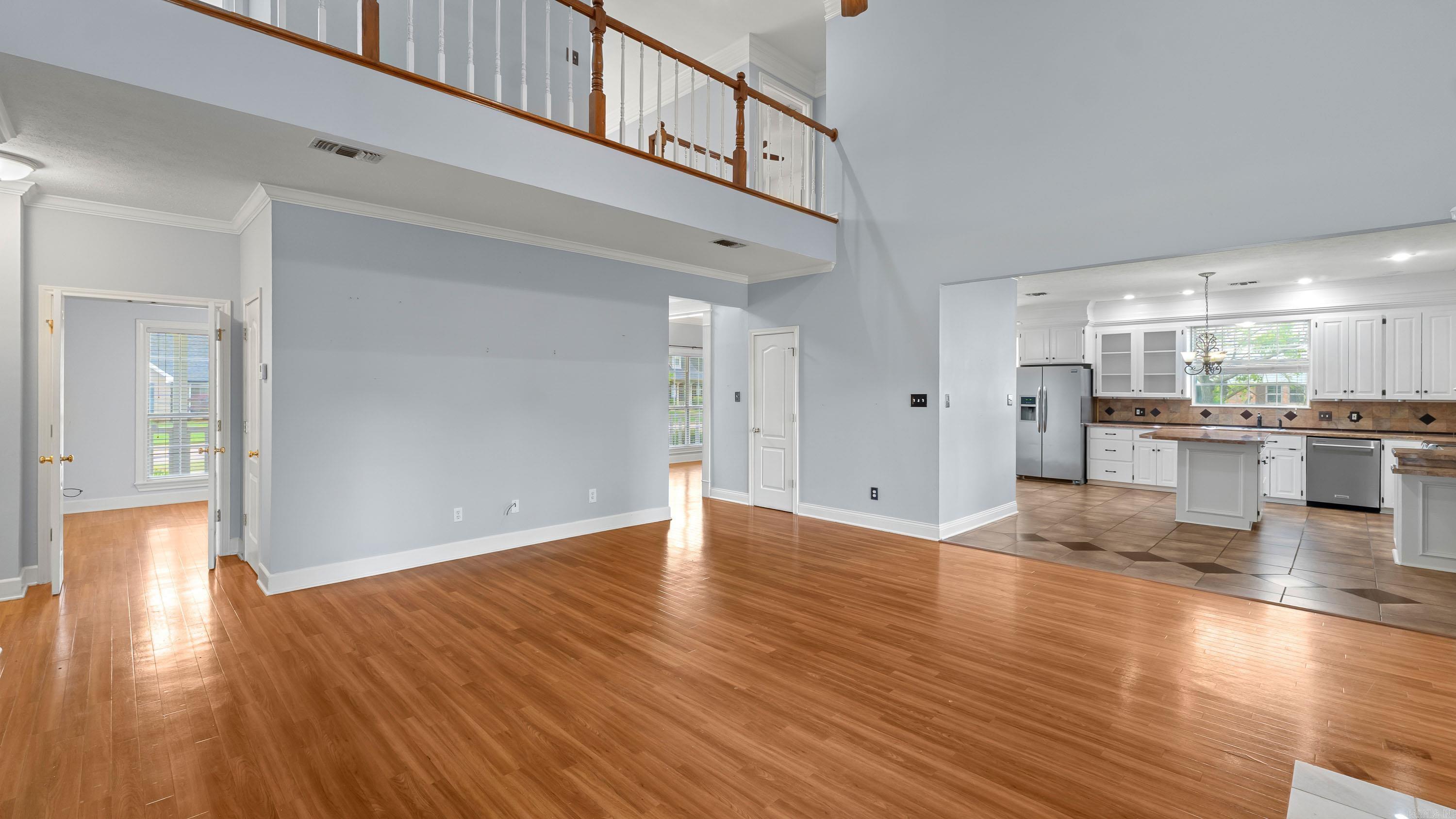 7005 Forest Oak Drive