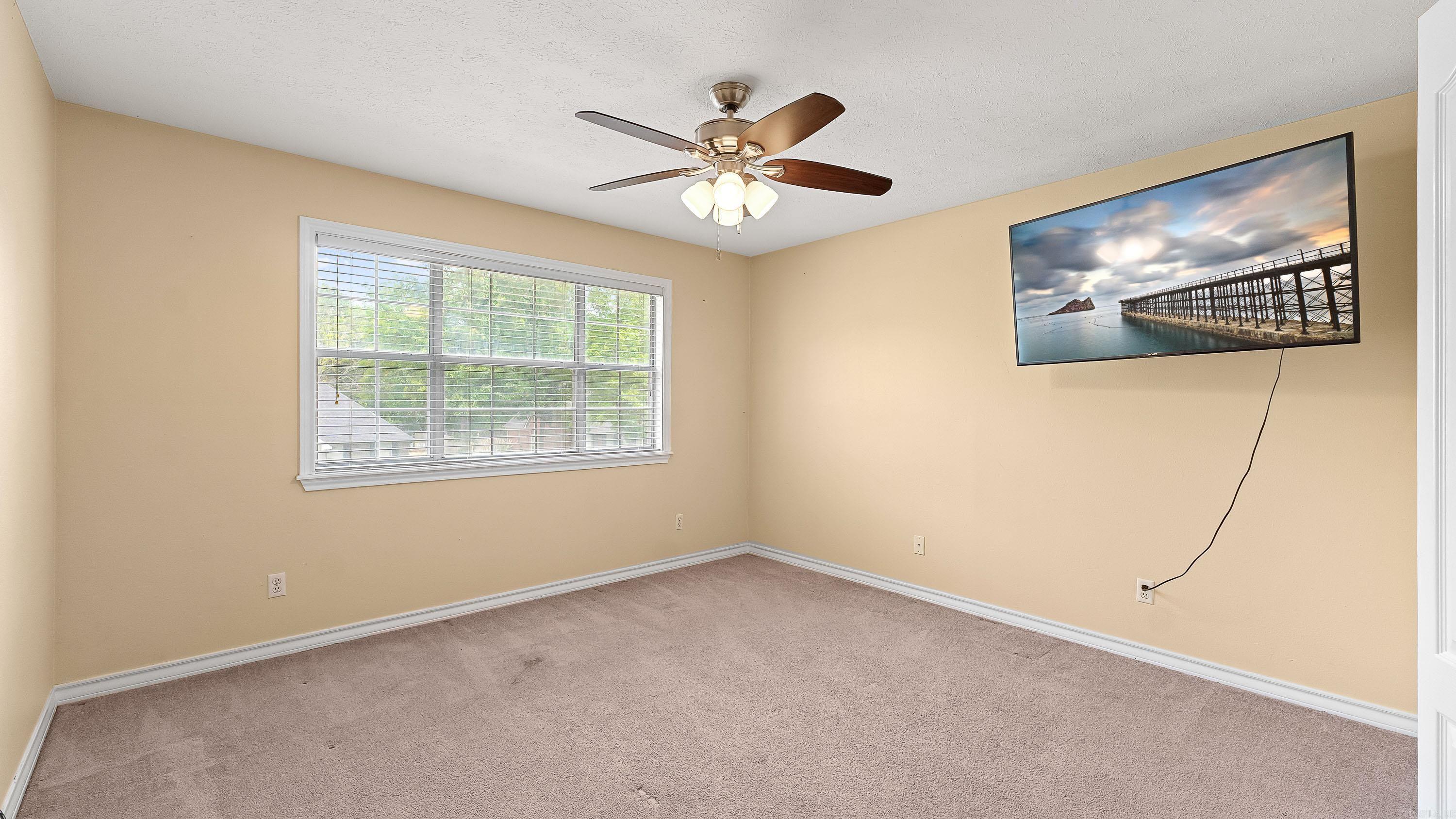 7005 Forest Oak Drive