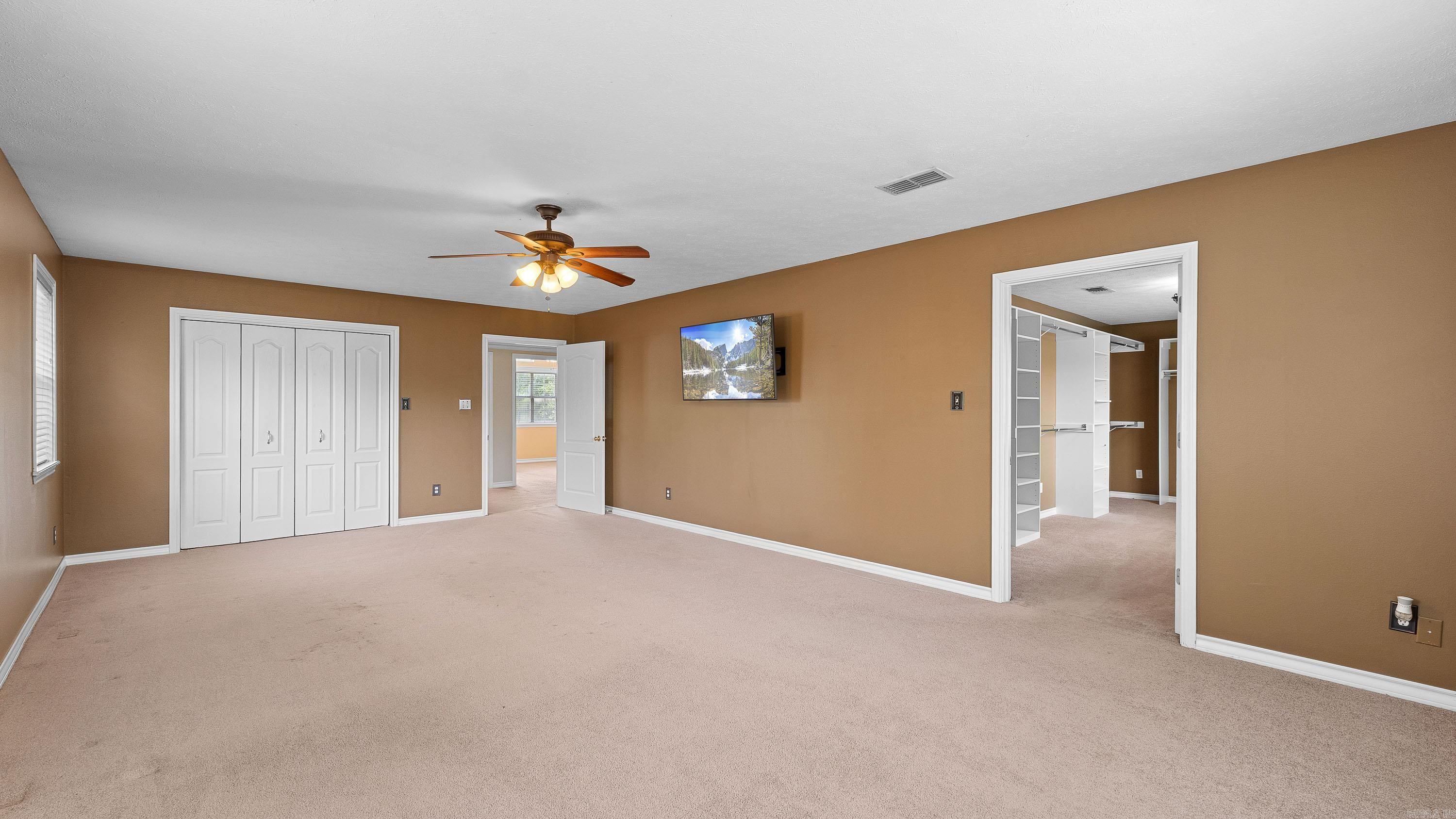 7005 Forest Oak Drive