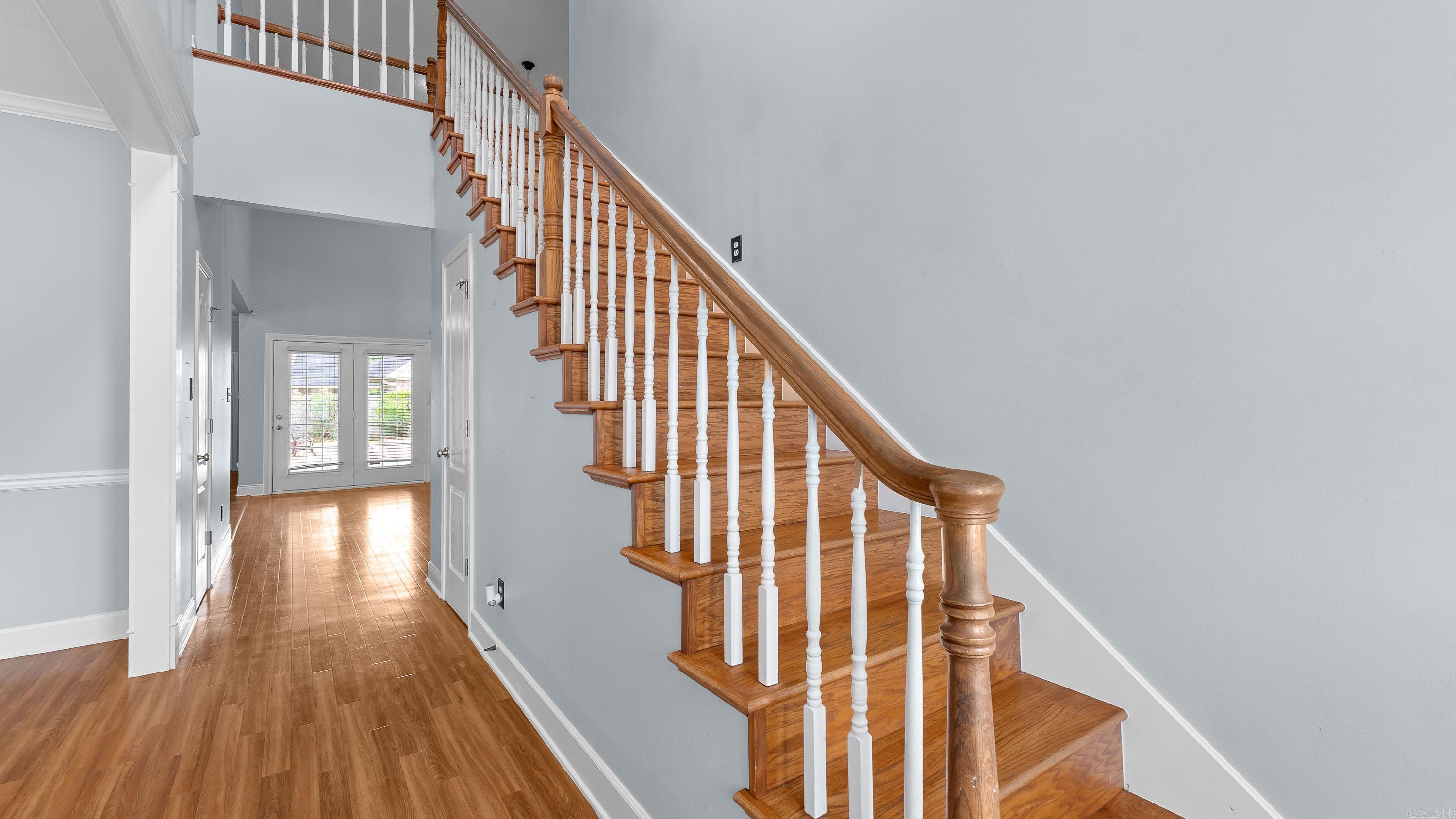 7005 Forest Oak Drive