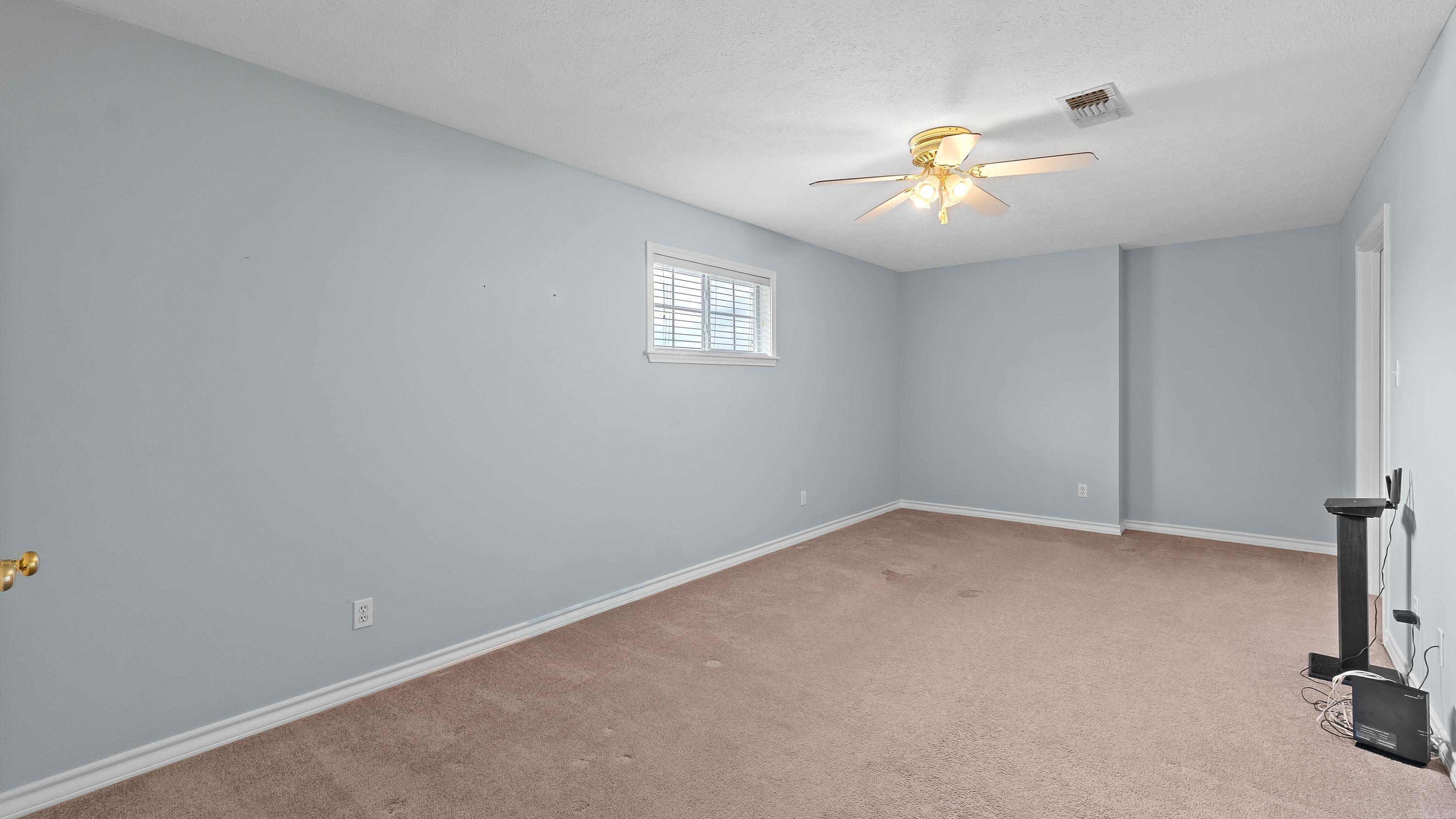 7005 Forest Oak Drive