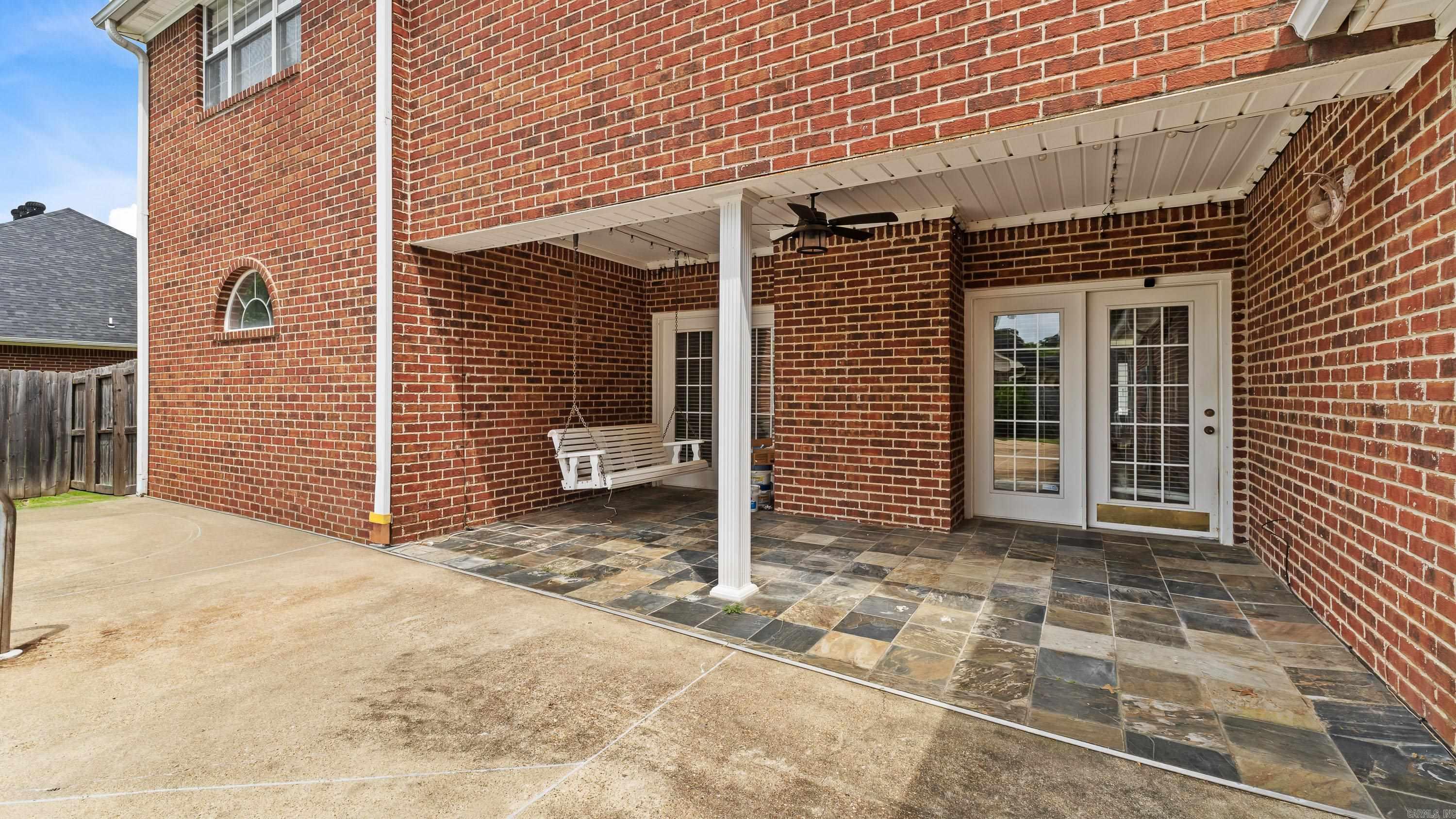 7005 Forest Oak Drive