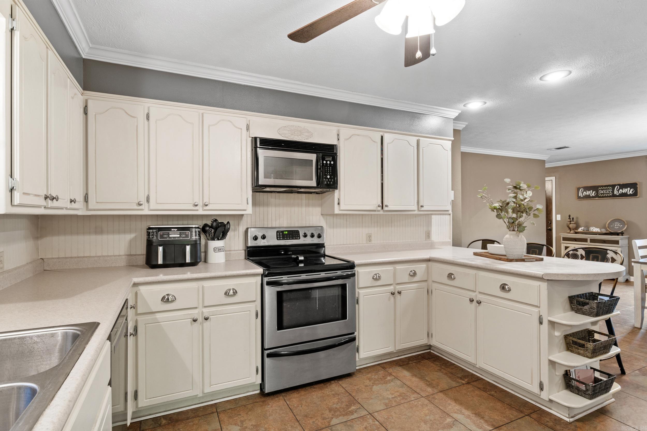 363 Honey Hill Loop