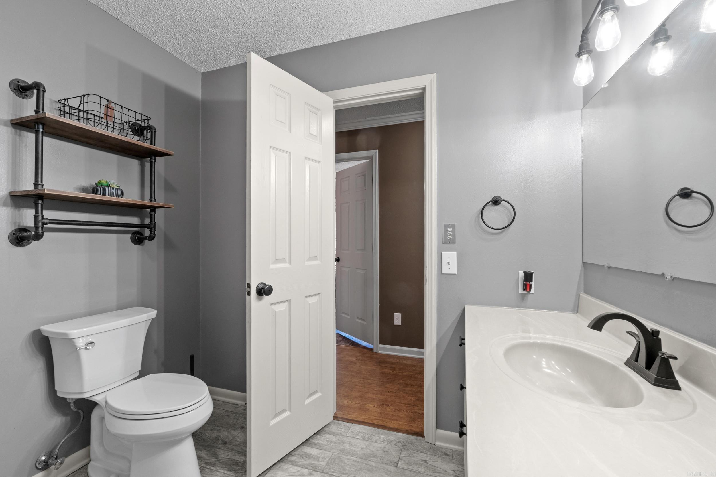 363 Honey Hill Loop
