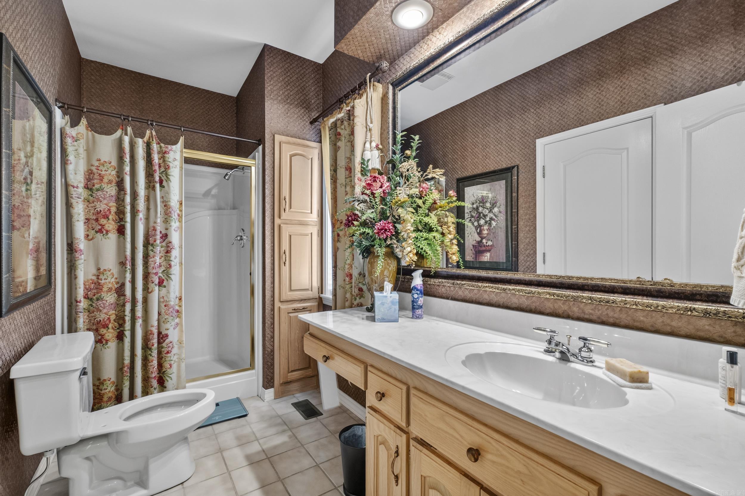 601 Live Oak