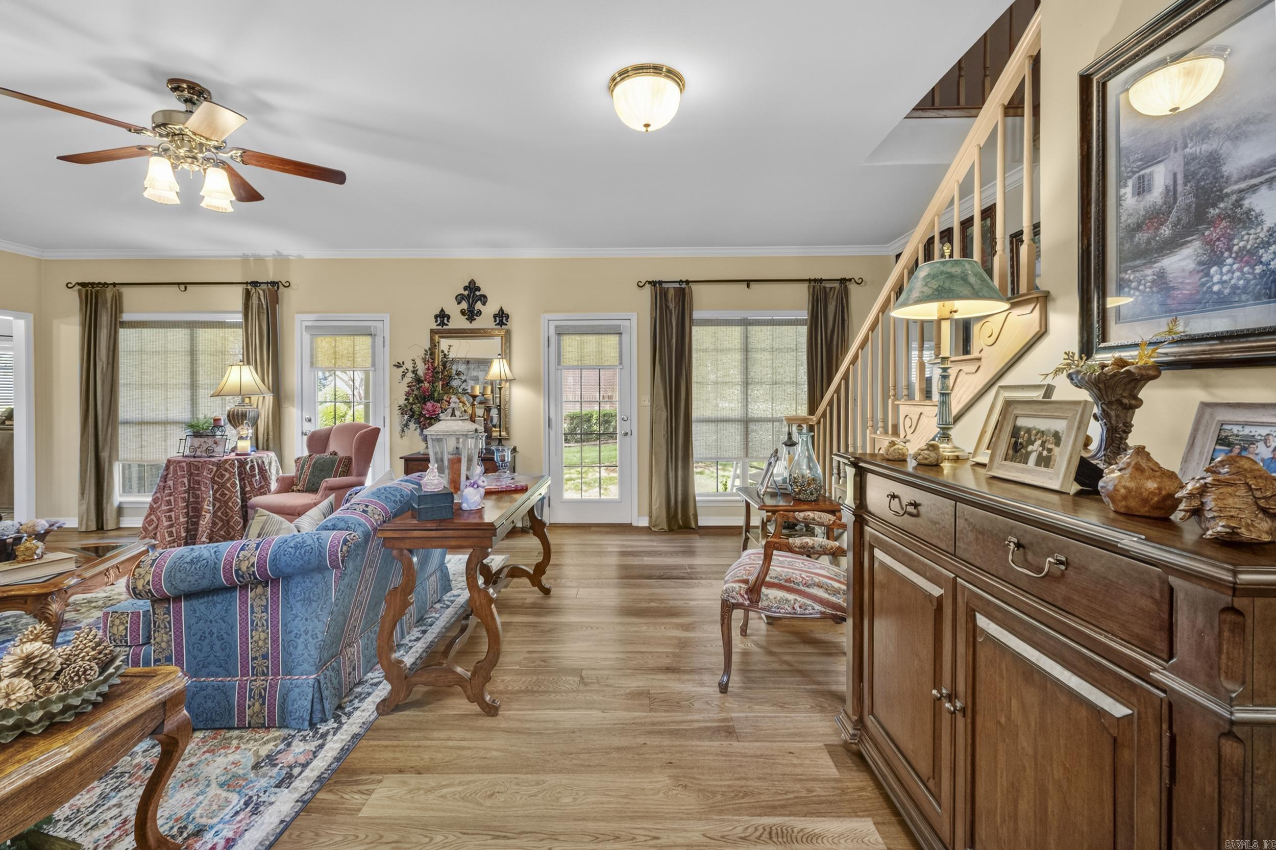 601 Live Oak