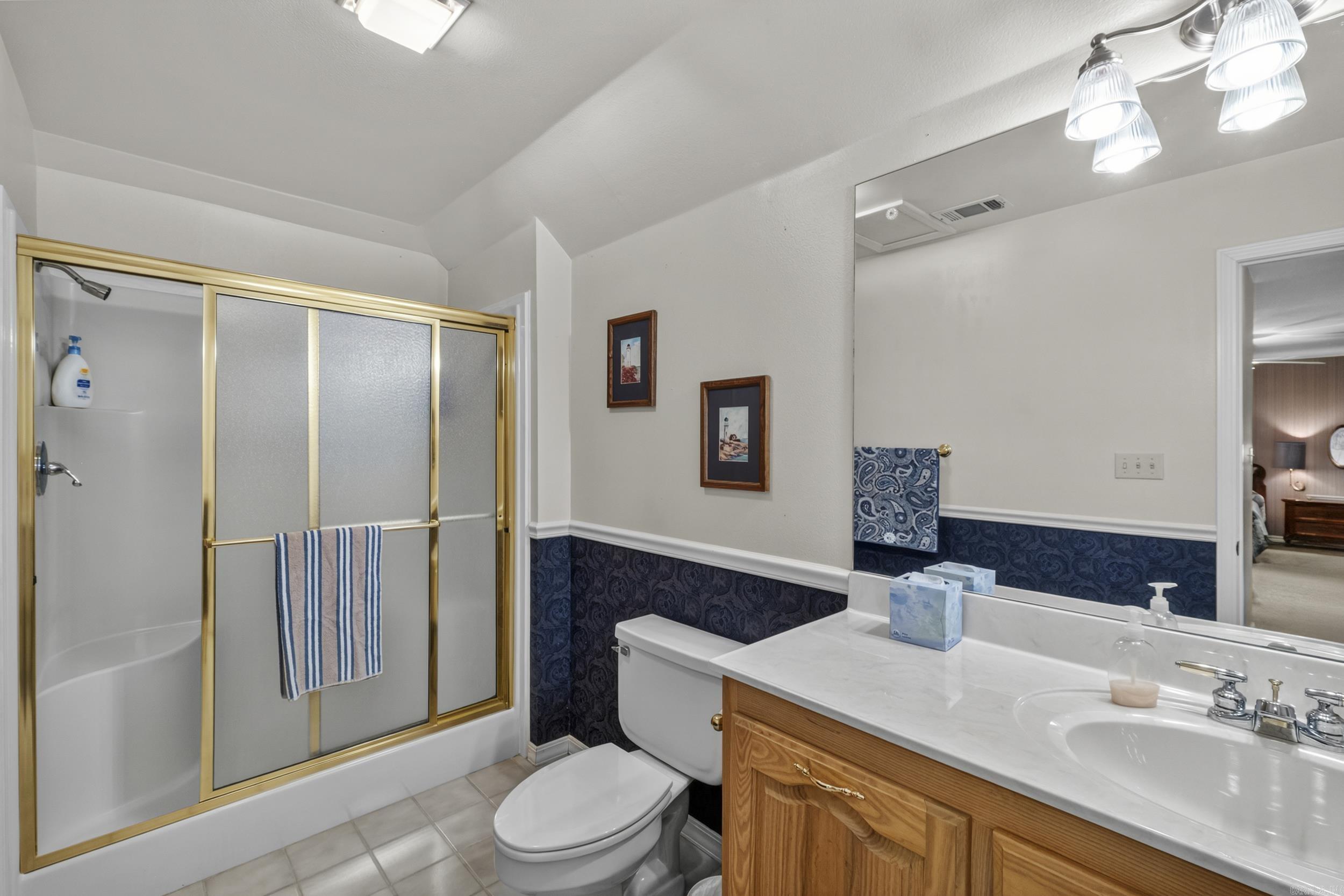 601 Live Oak