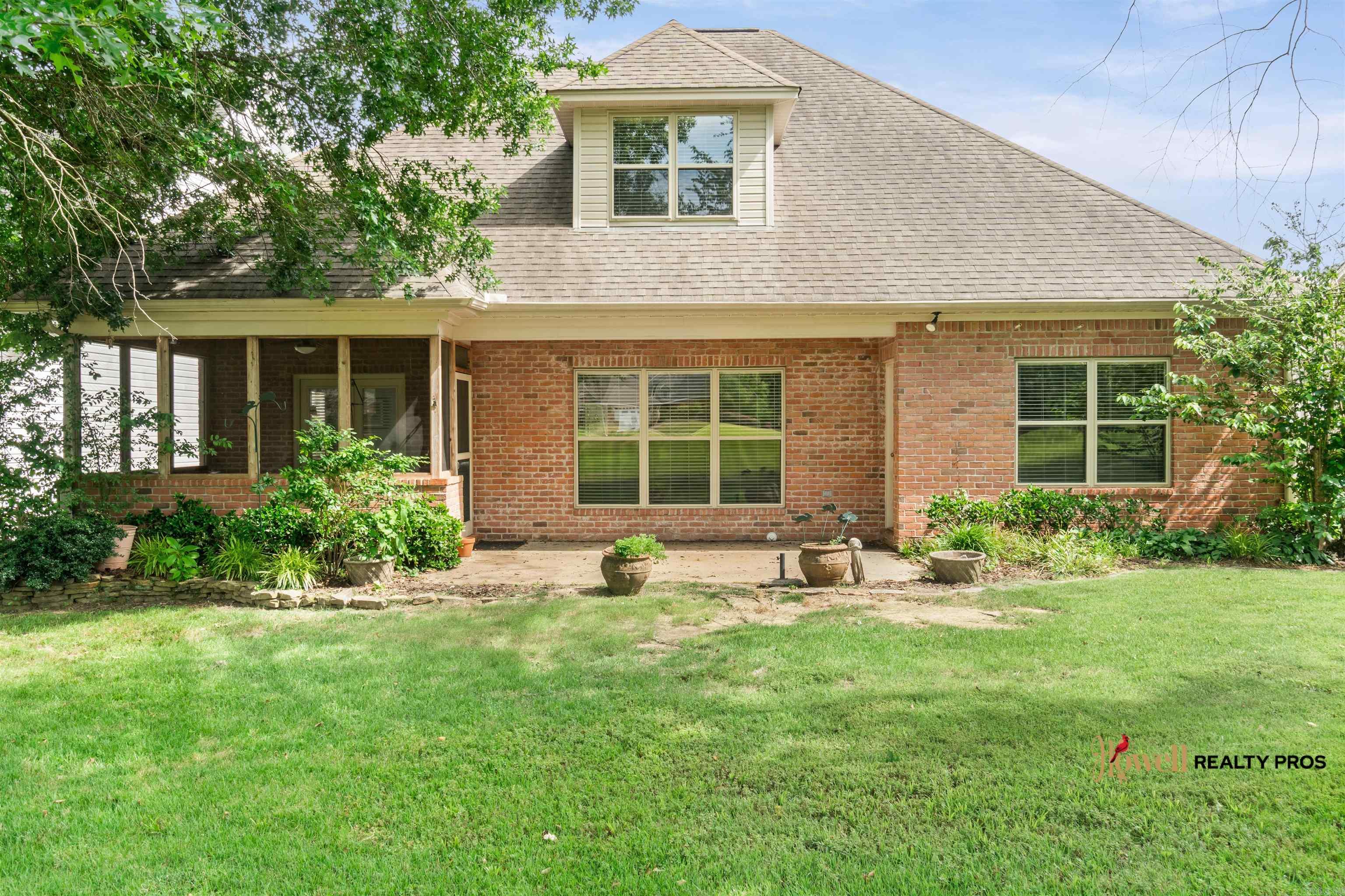 120 Cottage Lake Road