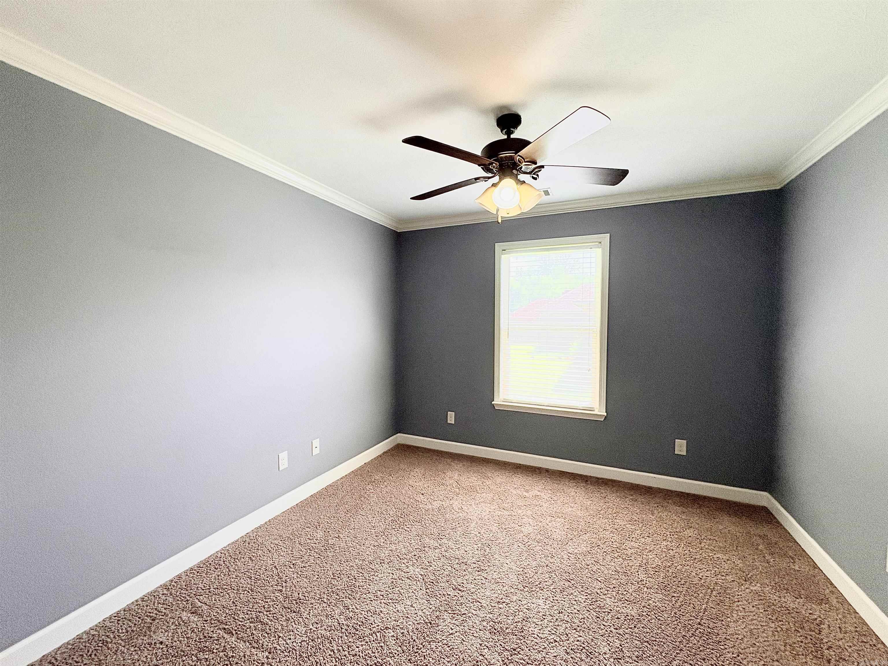 40 Southwind Boulevard