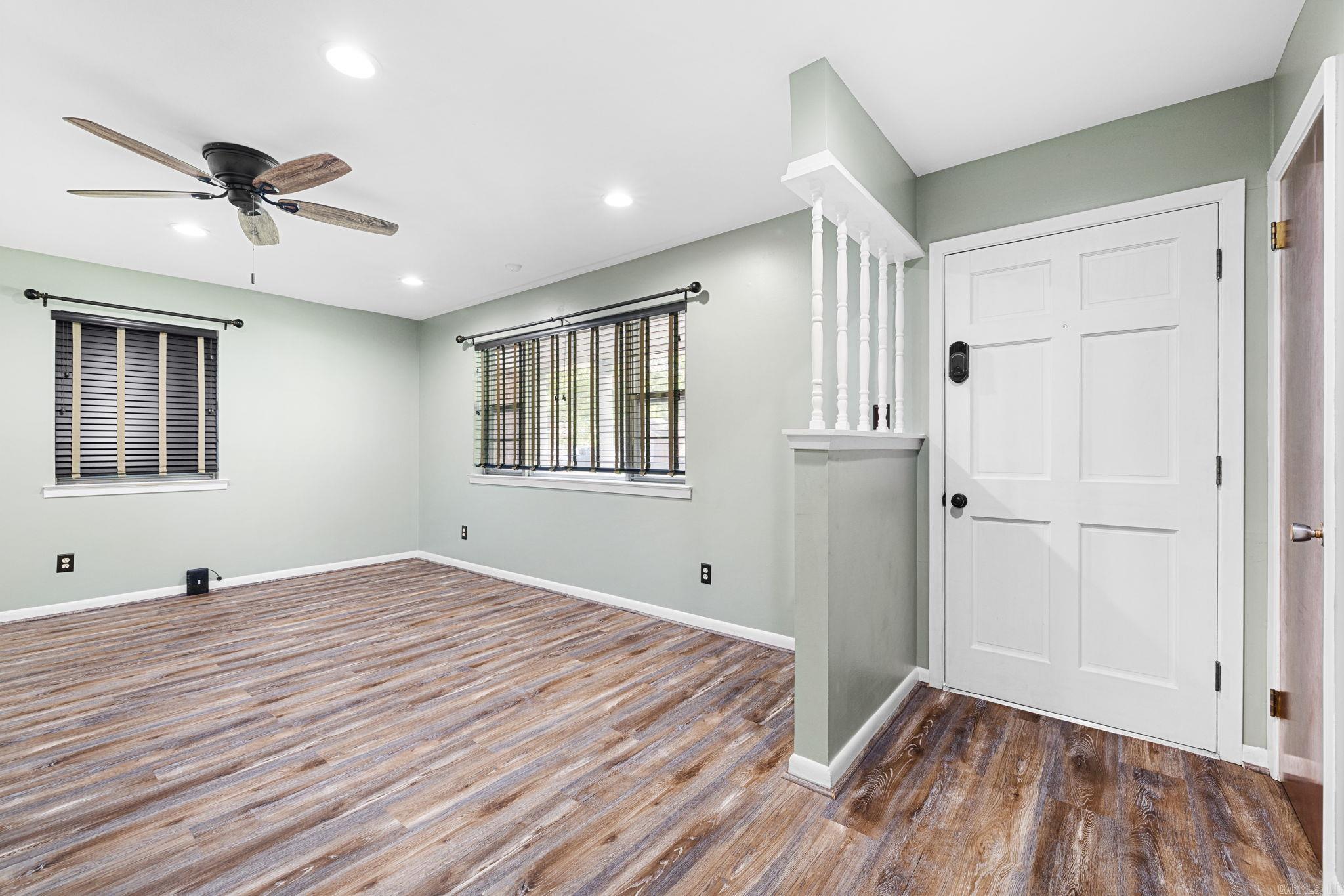 516 E Elm Street