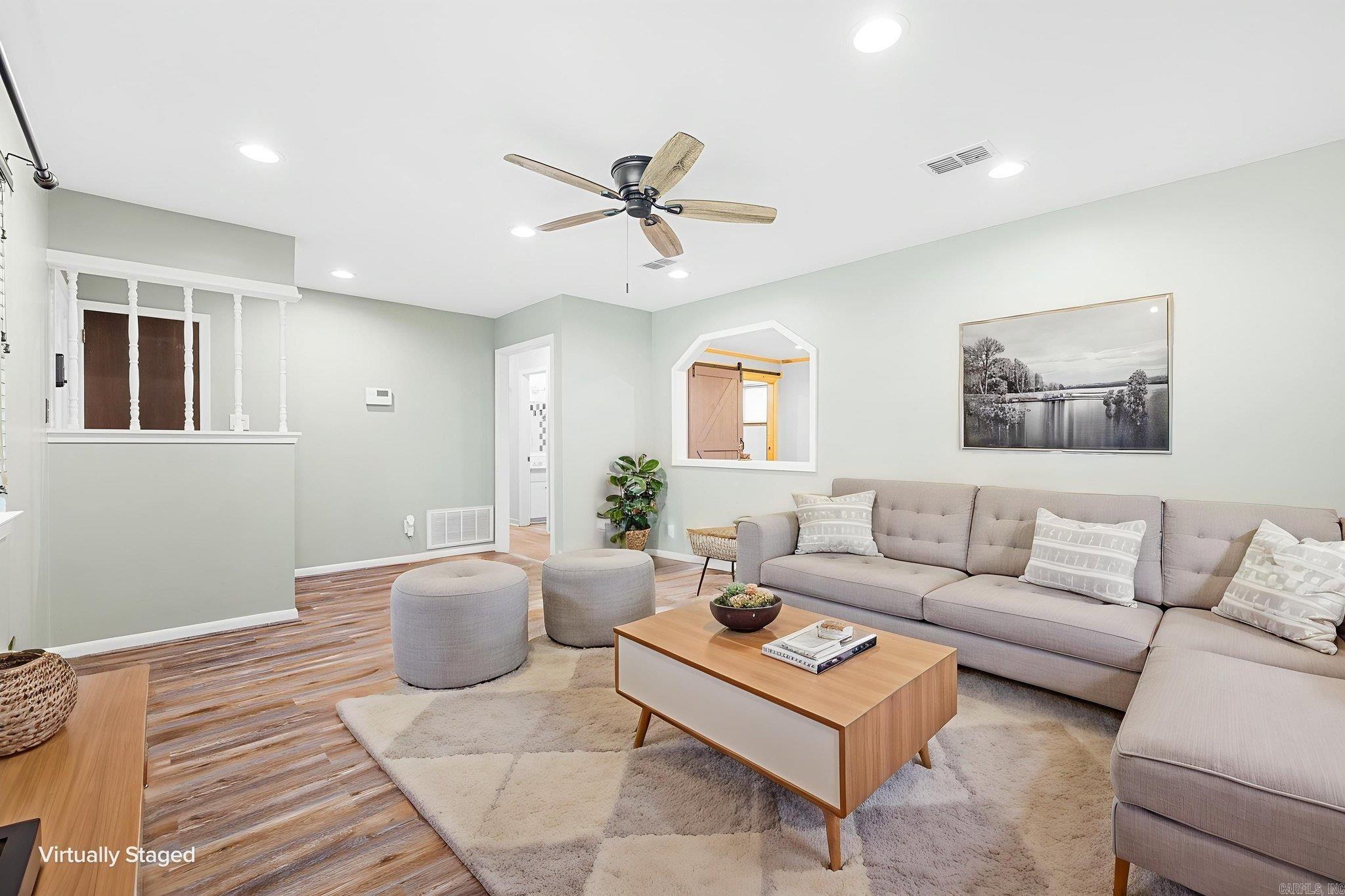 516 E Elm Street