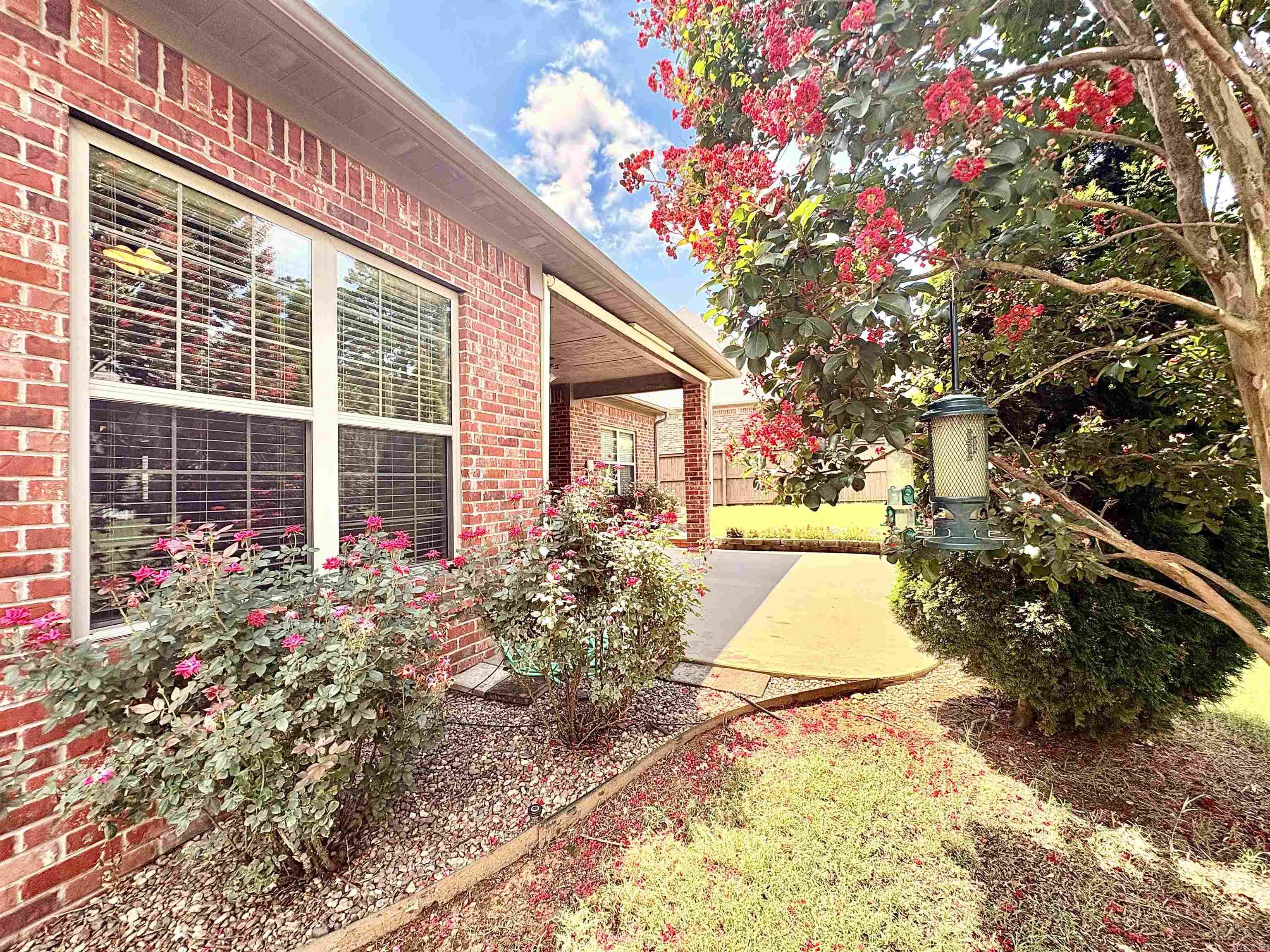 2307 Valley Drive