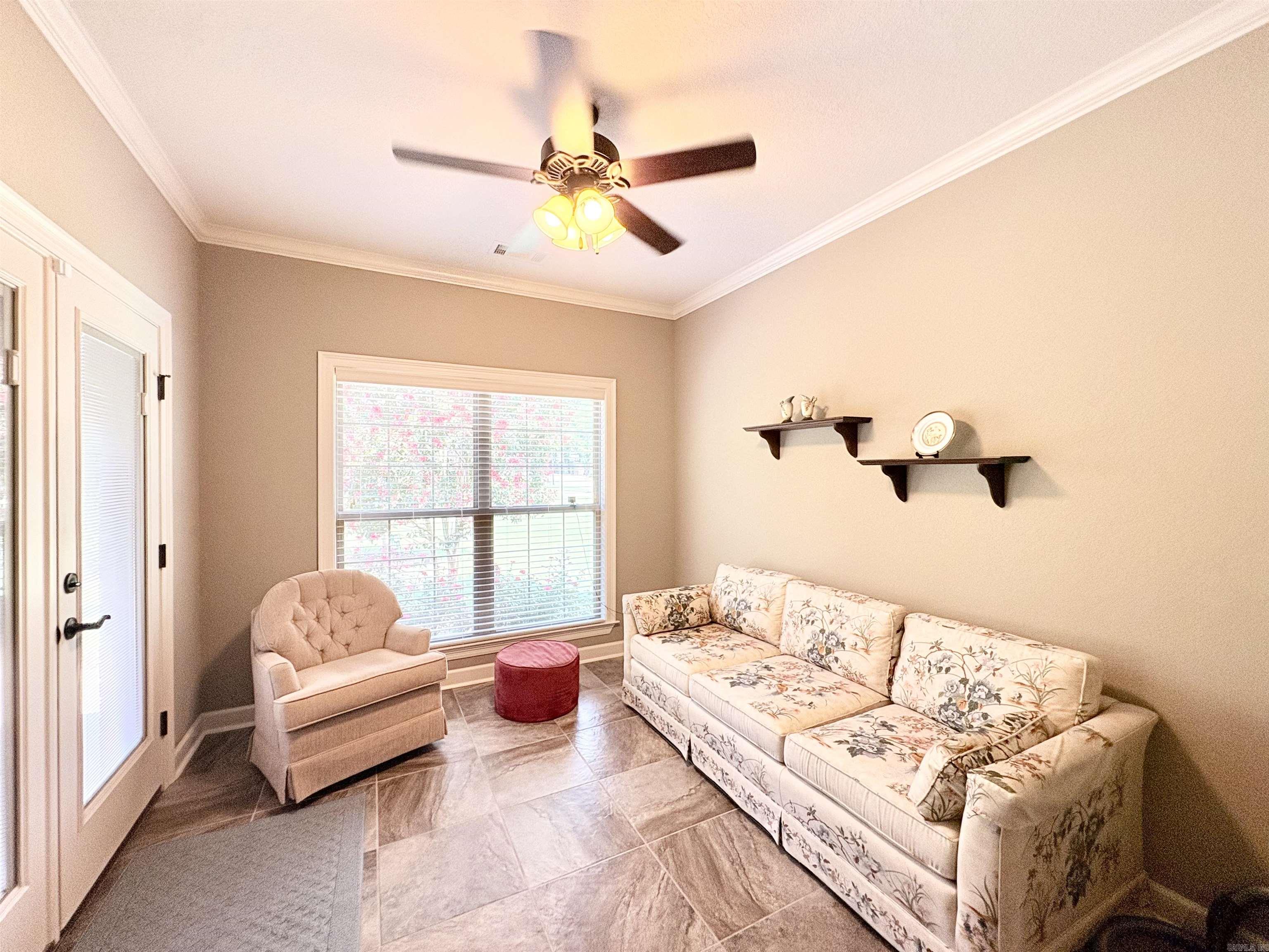 2307 Valley Drive