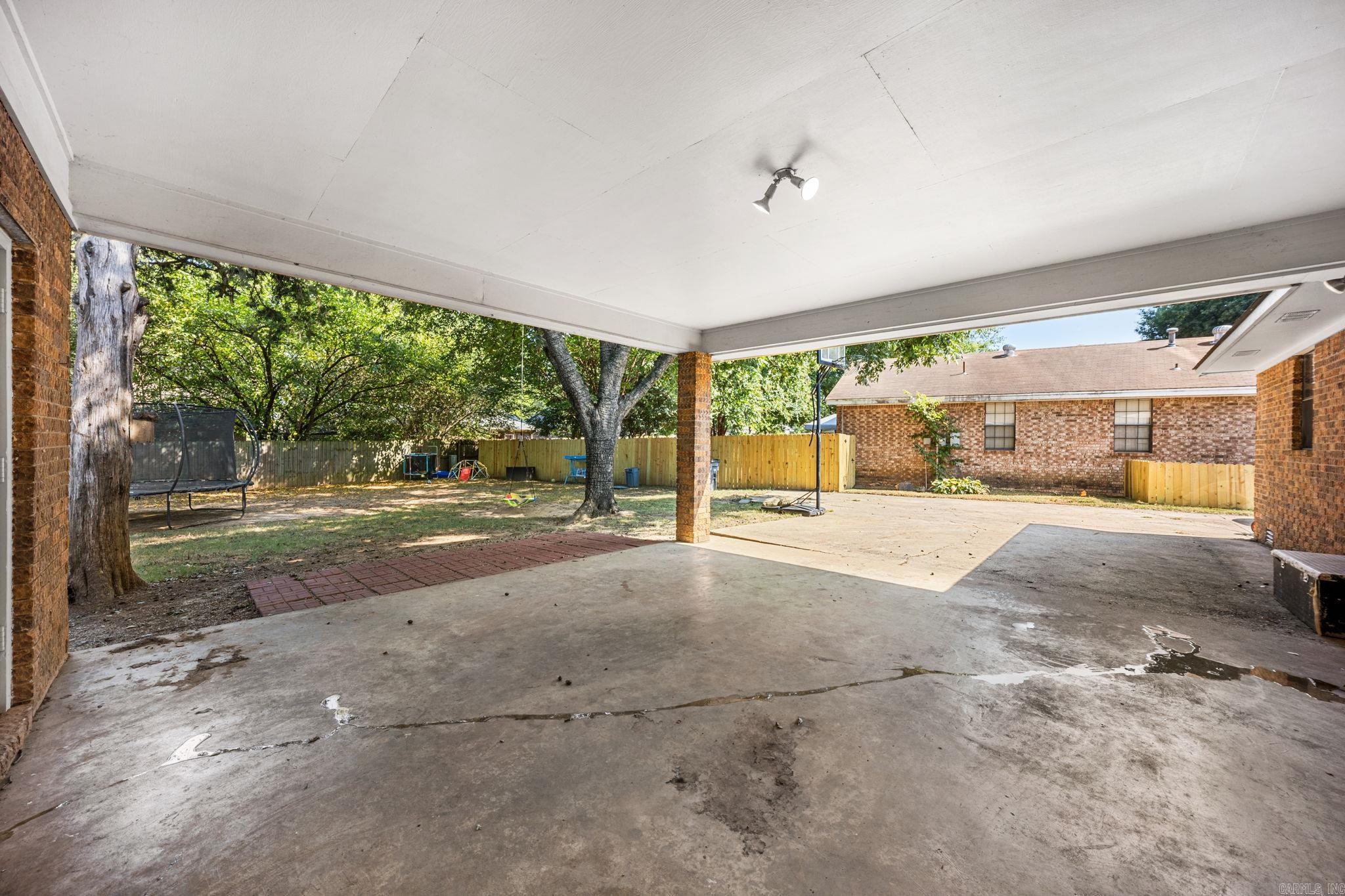 18 Sherwood Loop