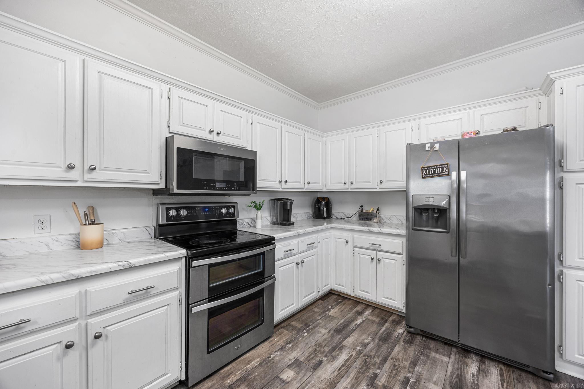 2314 Cattail Road