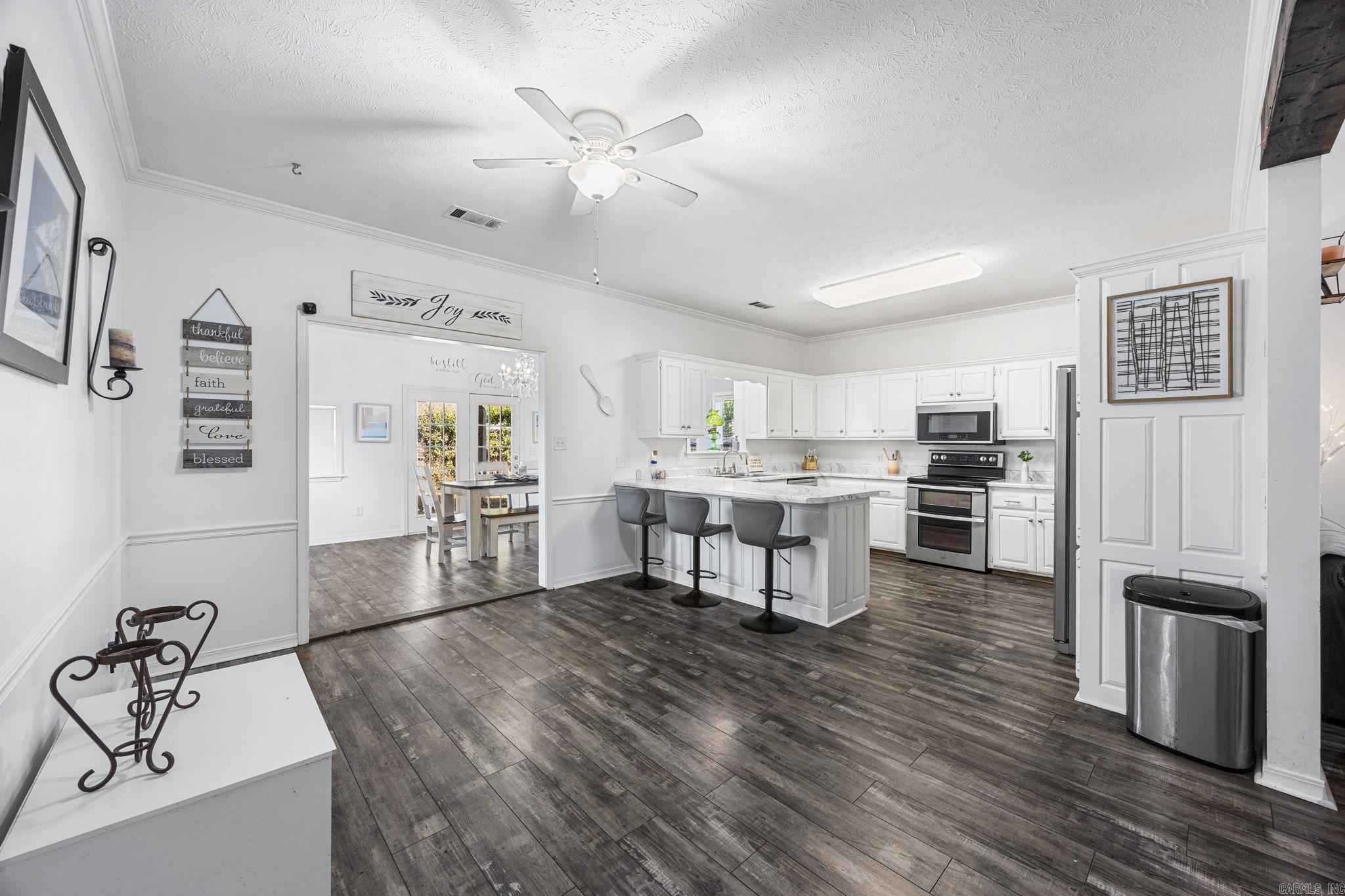 2314 Cattail Road