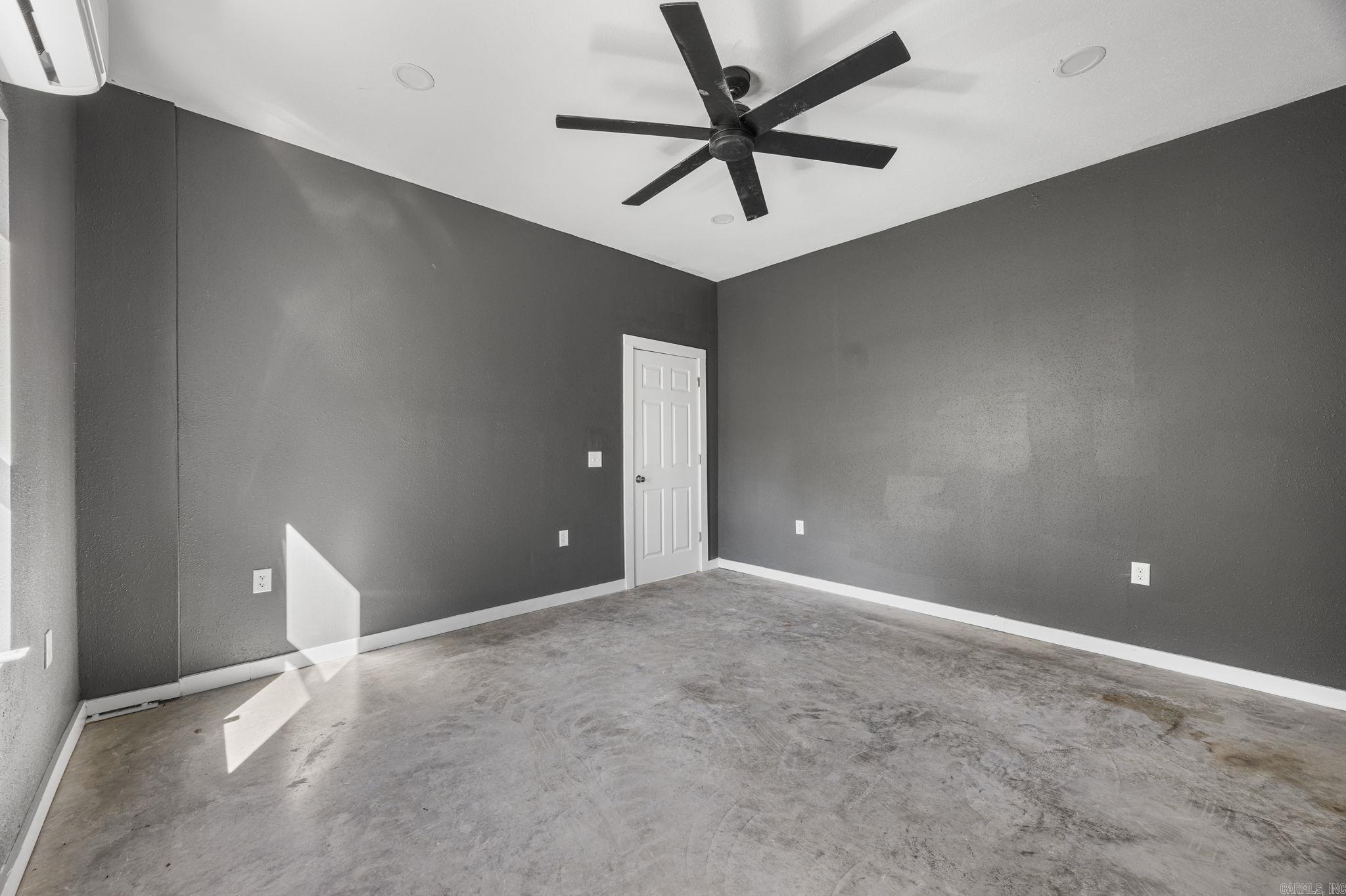 105 Deer Hill Drive