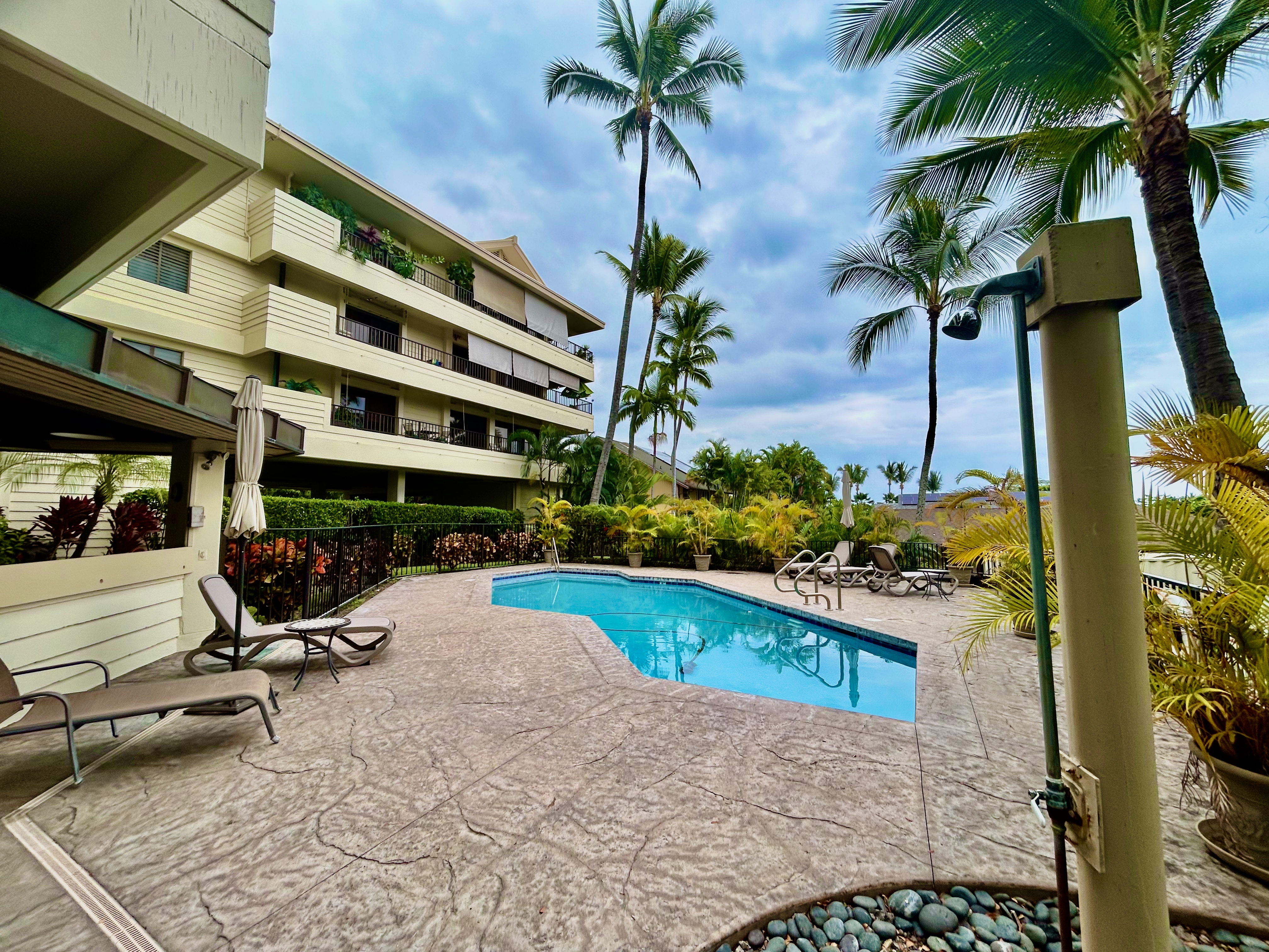 78-7100 KAMEHAMEHA III RD 306