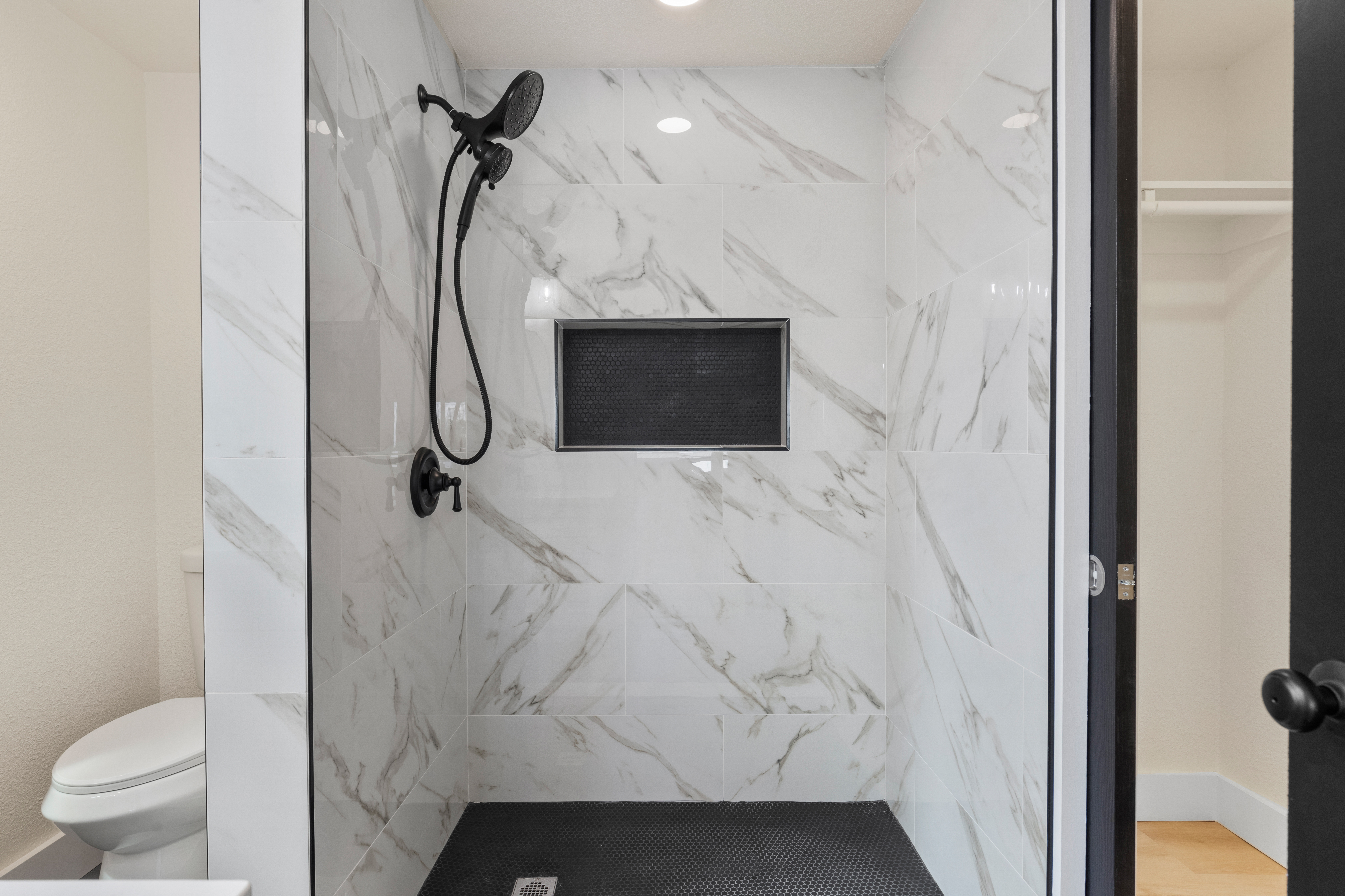 16-2078 MAUNA KEA DR