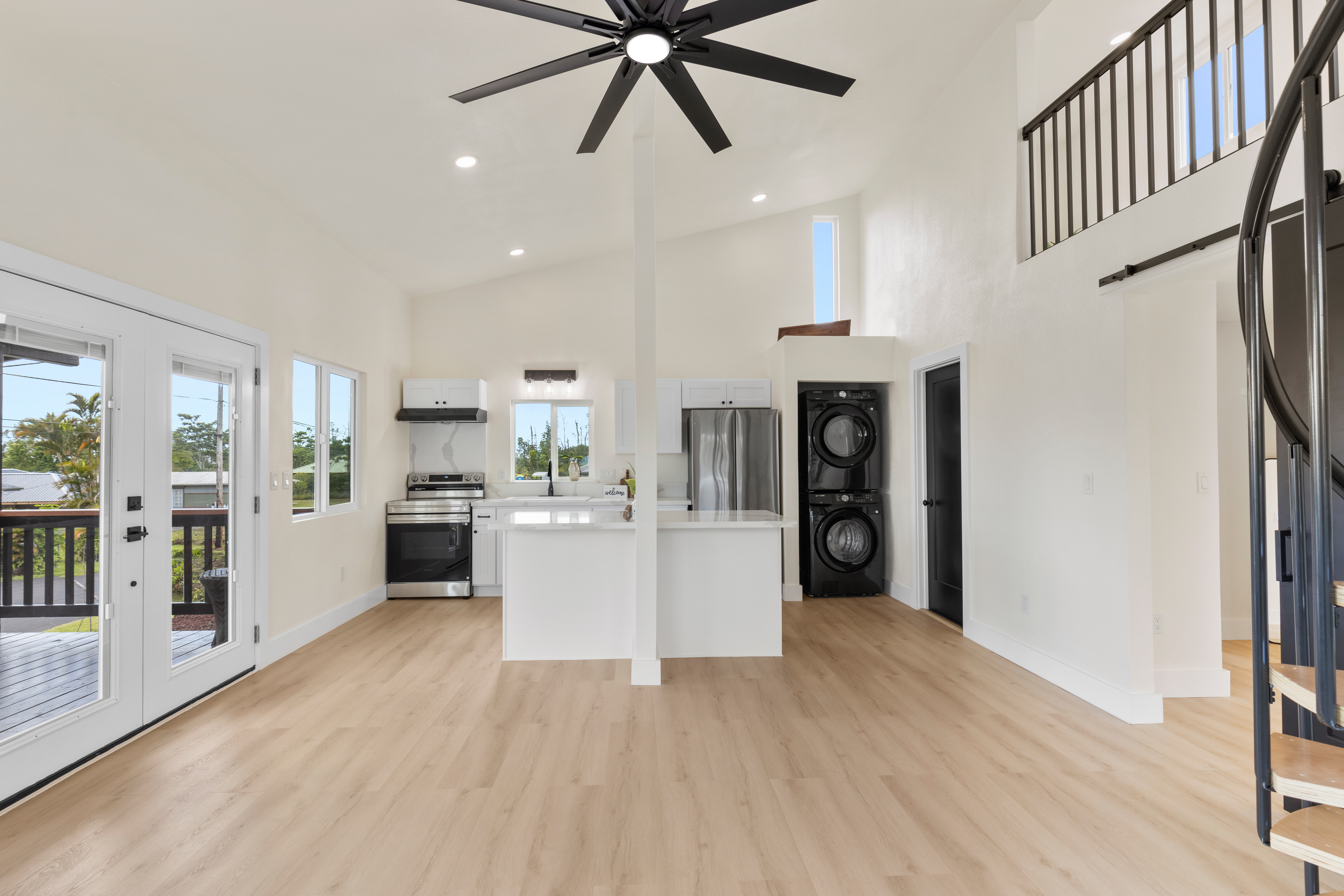 16-2078 MAUNA KEA DR