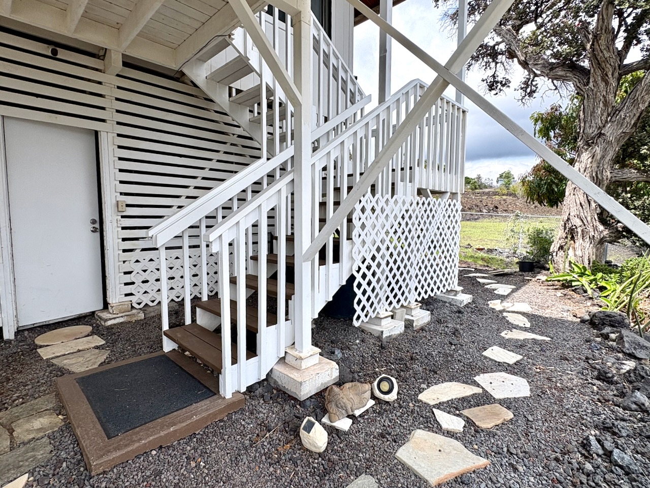 92-8398 TIKI LN