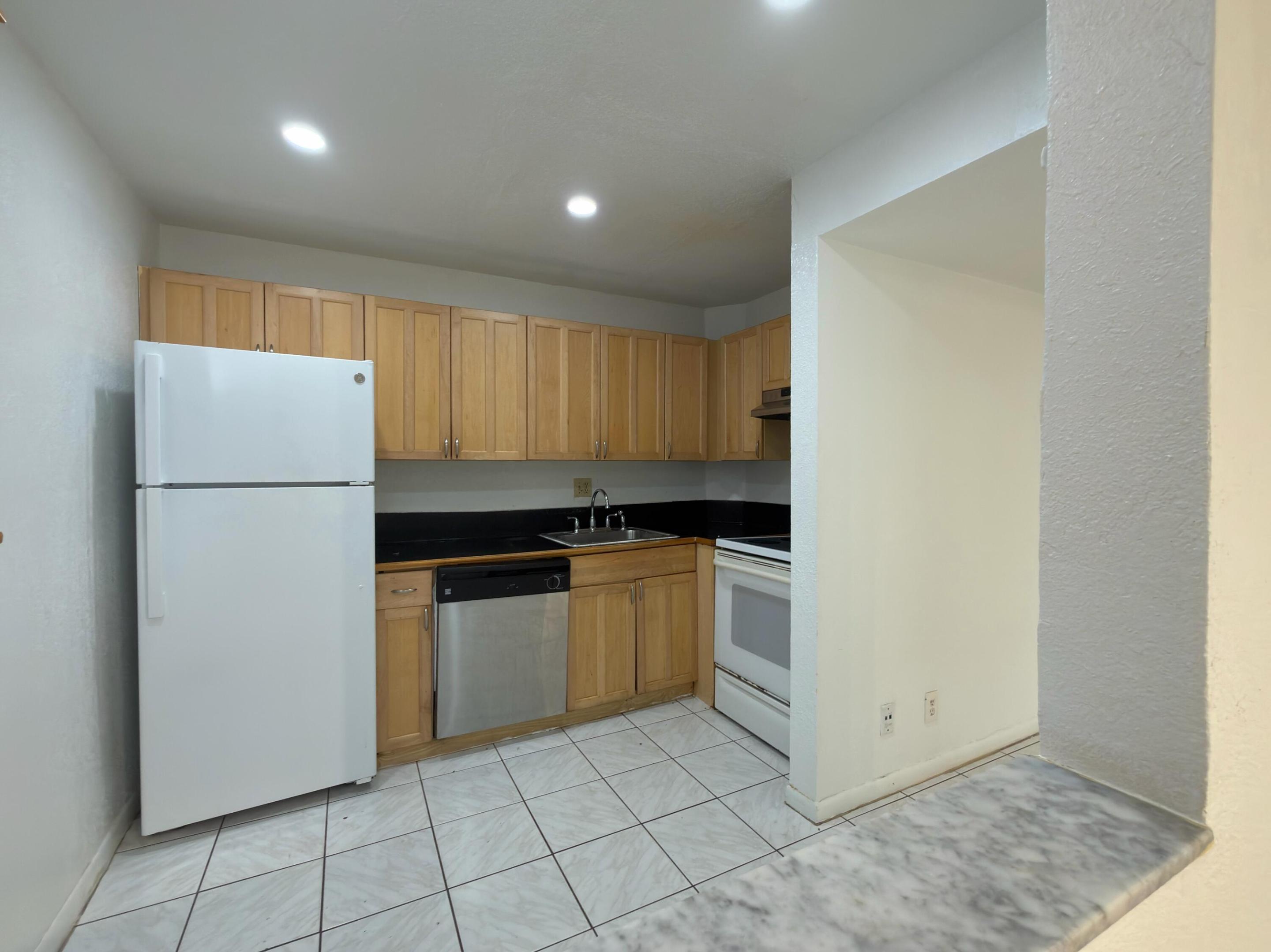636 NW 13th Street 0140