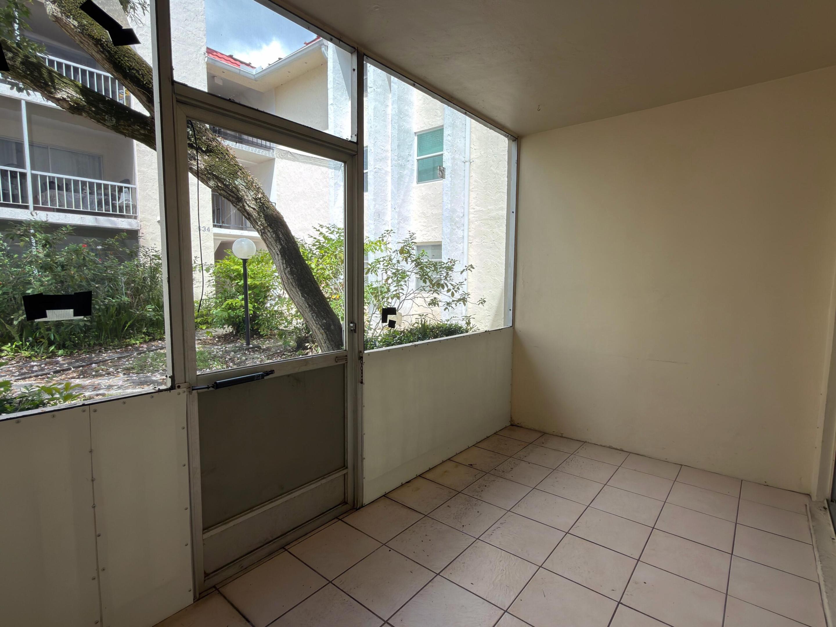 636 NW 13th Street 0140