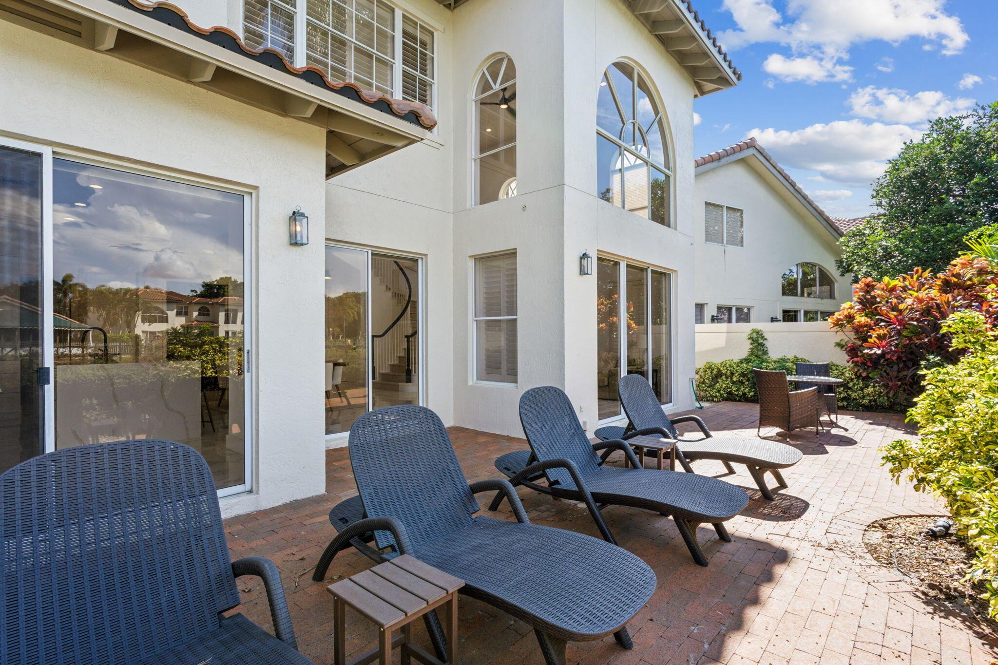 2519 NW 52nd Street Street