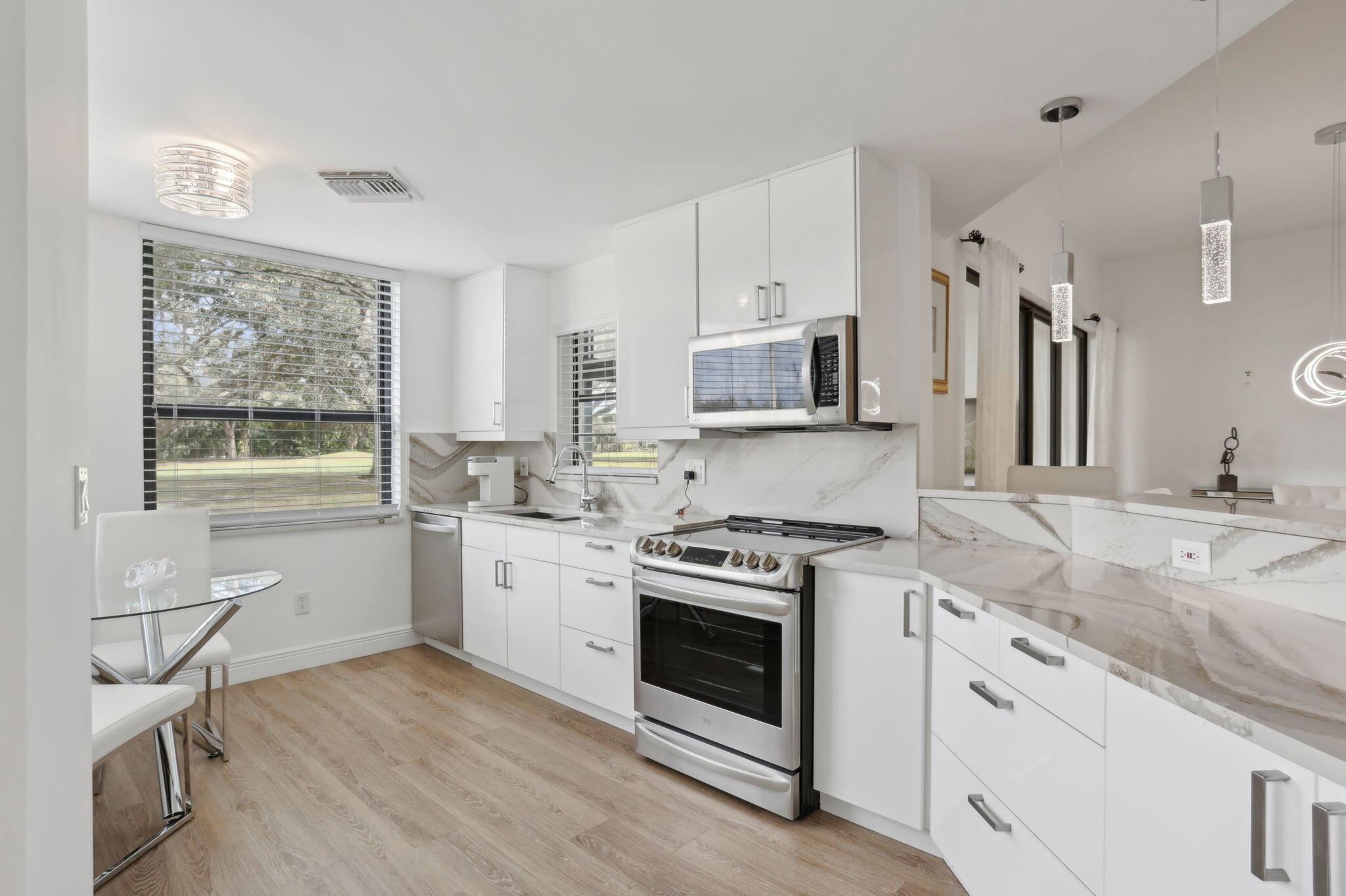 7460 La Paz Boulevard 106