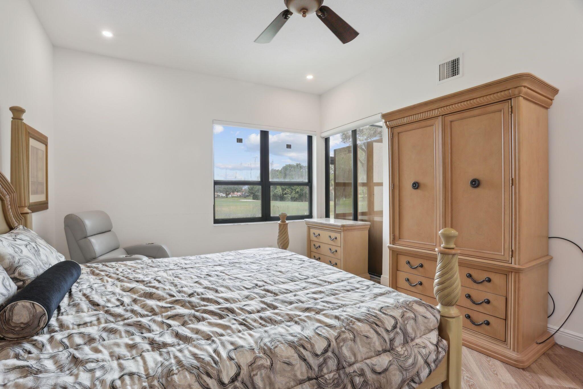 7460 La Paz Boulevard 106