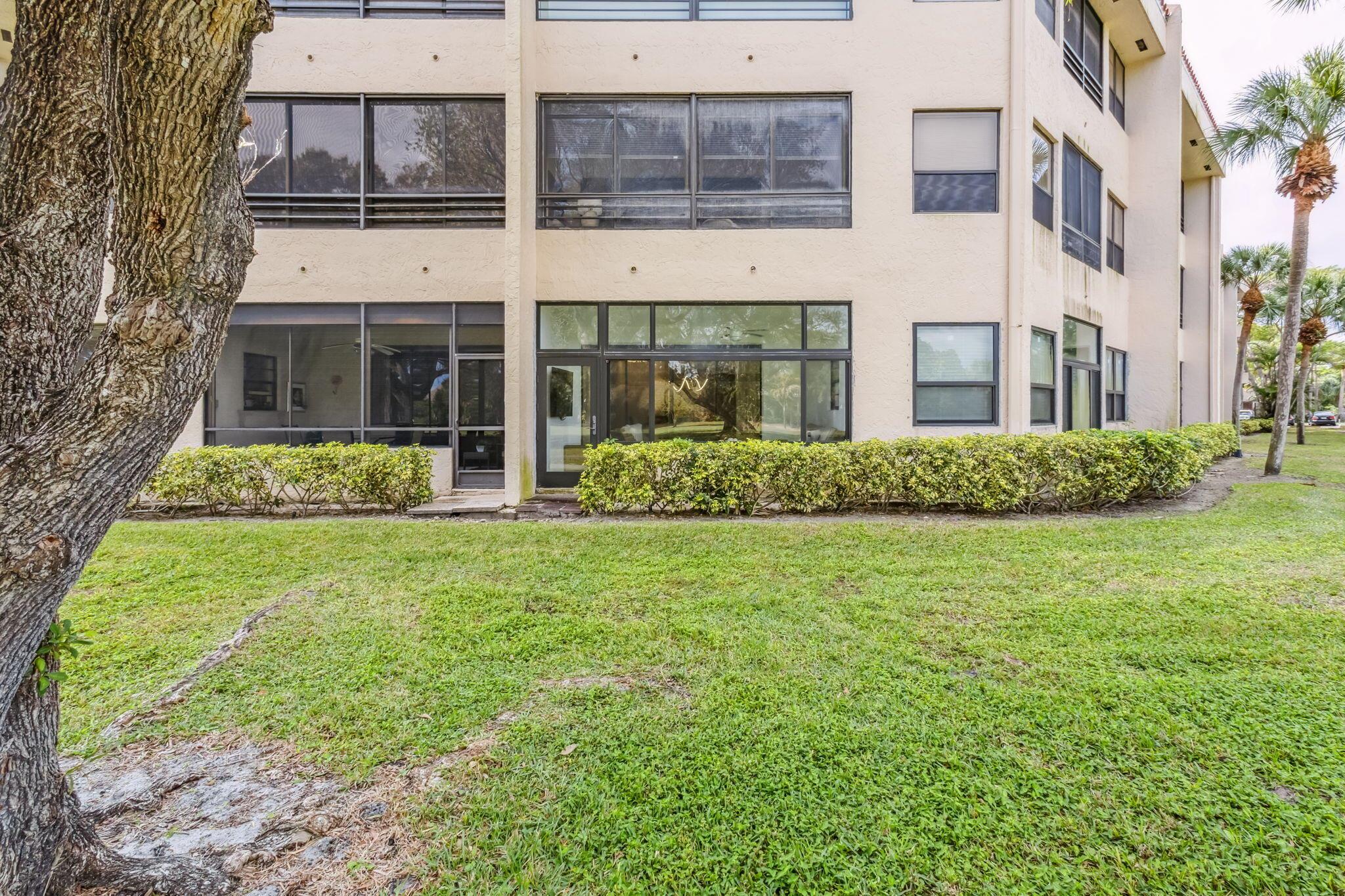 7460 La Paz Boulevard 106