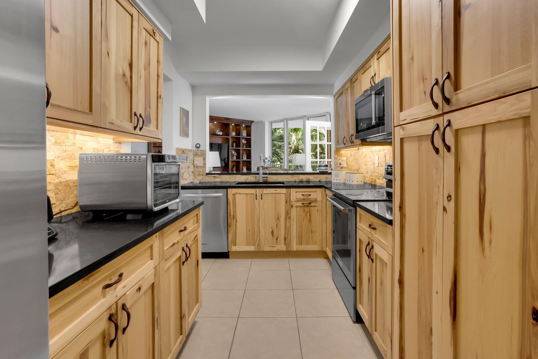 500 SE Mizner Boulevard A209