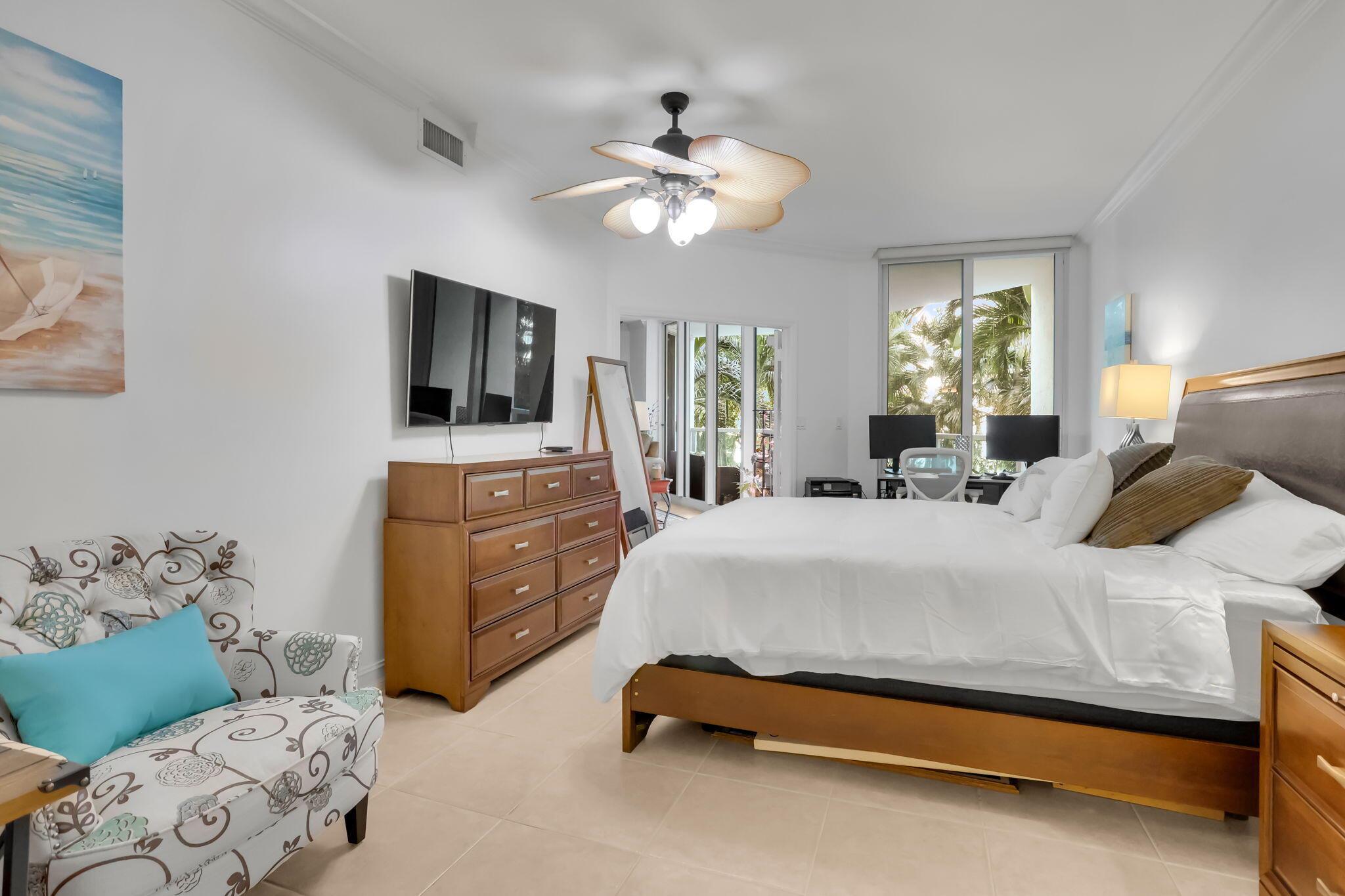 500 SE Mizner Boulevard A209